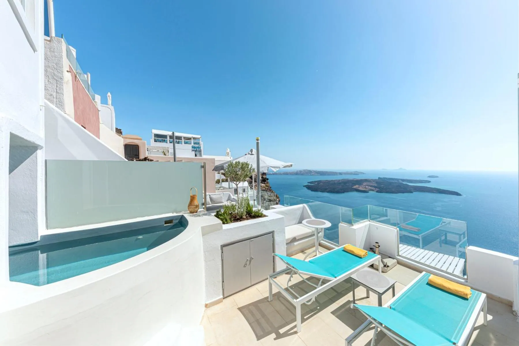 Hot Tub in Pearl on the Cliff Hotel & Suites by Pearl Hotel Collection