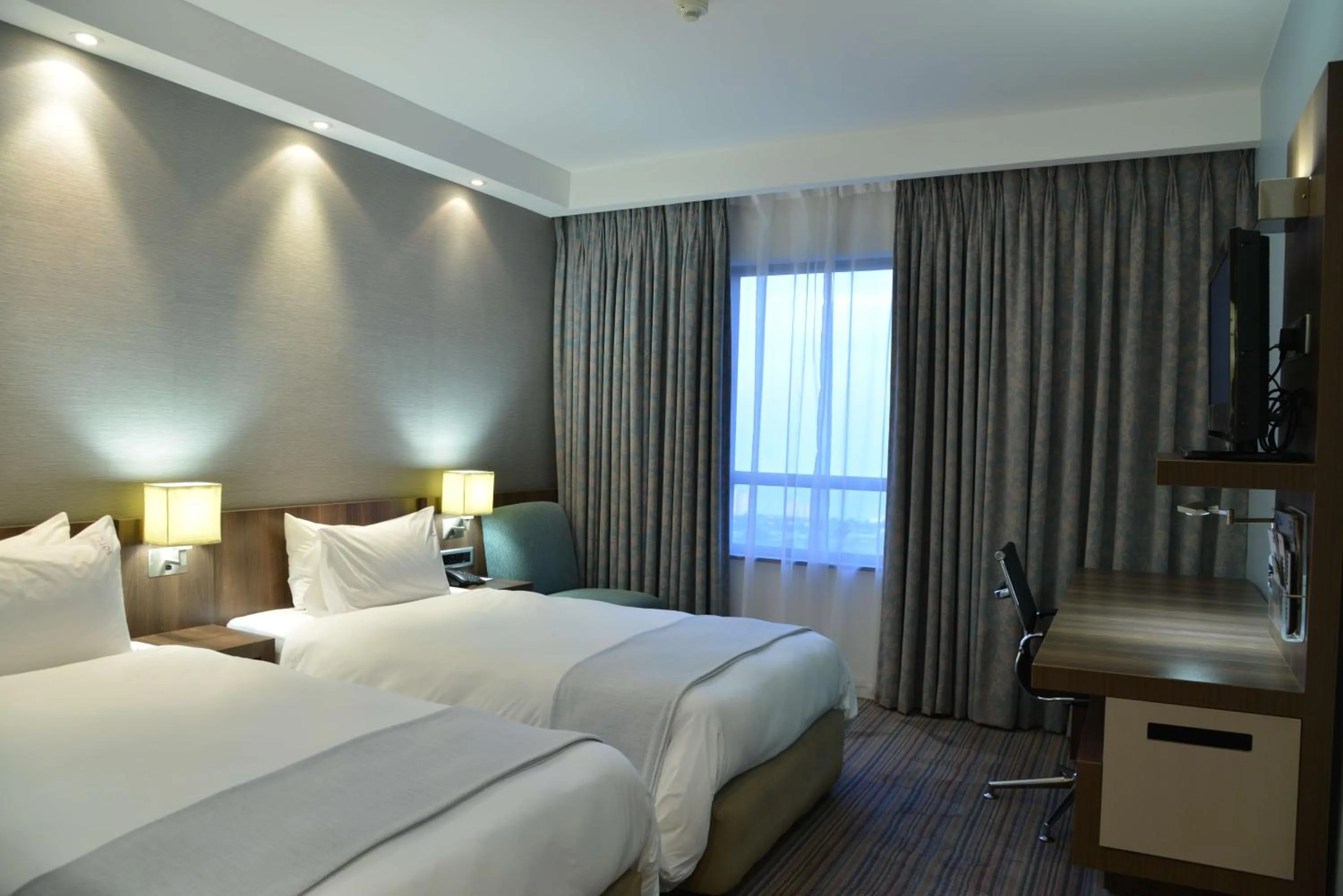 Bed in Holiday Inn Express Durban - Umhlanga by IHG