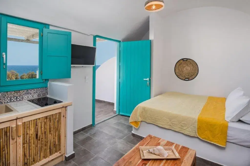 Junior Suite with sea view in Nissia Beach Apartments & Suites Junior Suite with sea view in Nissia Beach Apartments & Suites