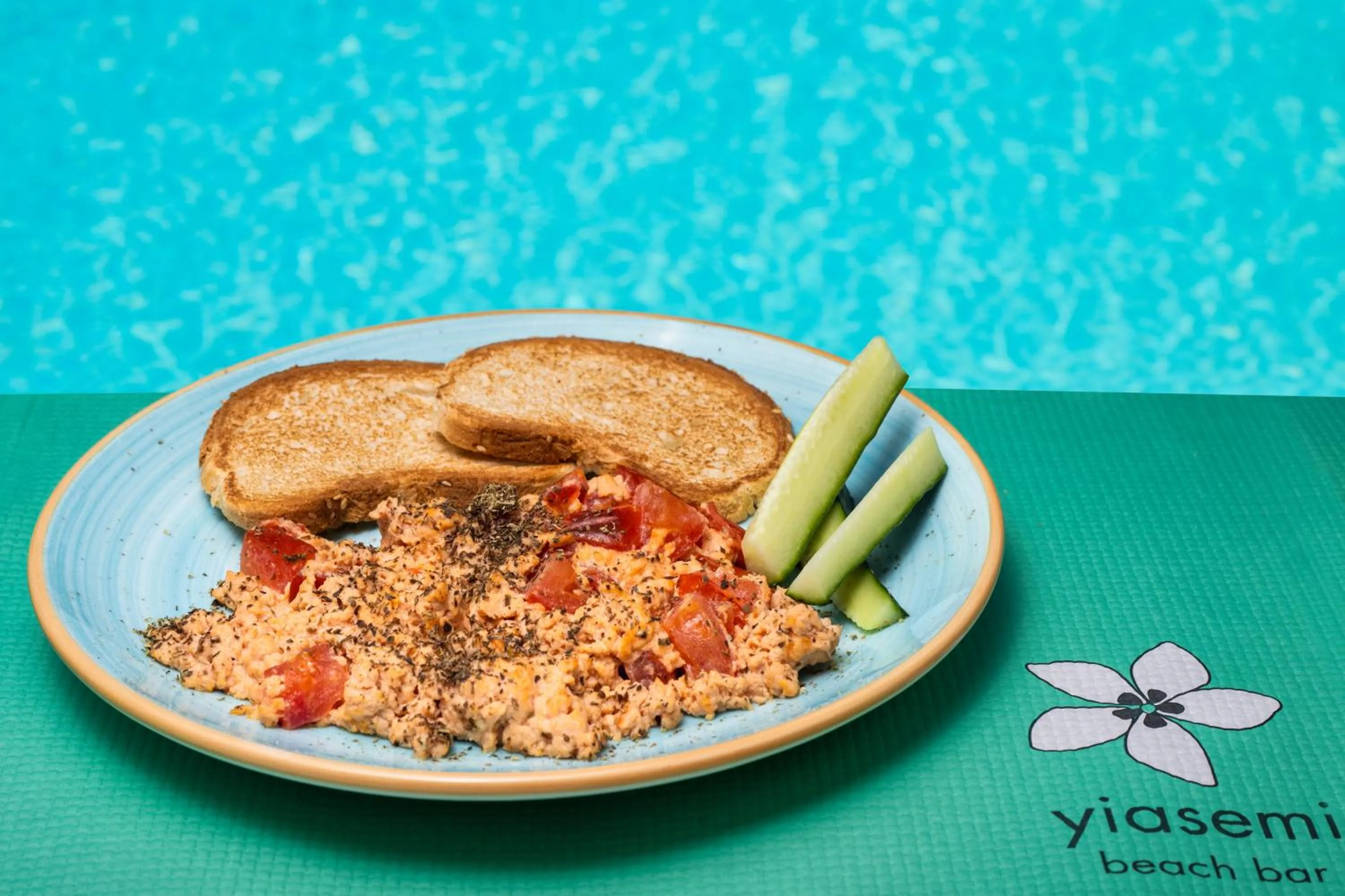 Breakfast in Nissia Beach Apartments & Suites