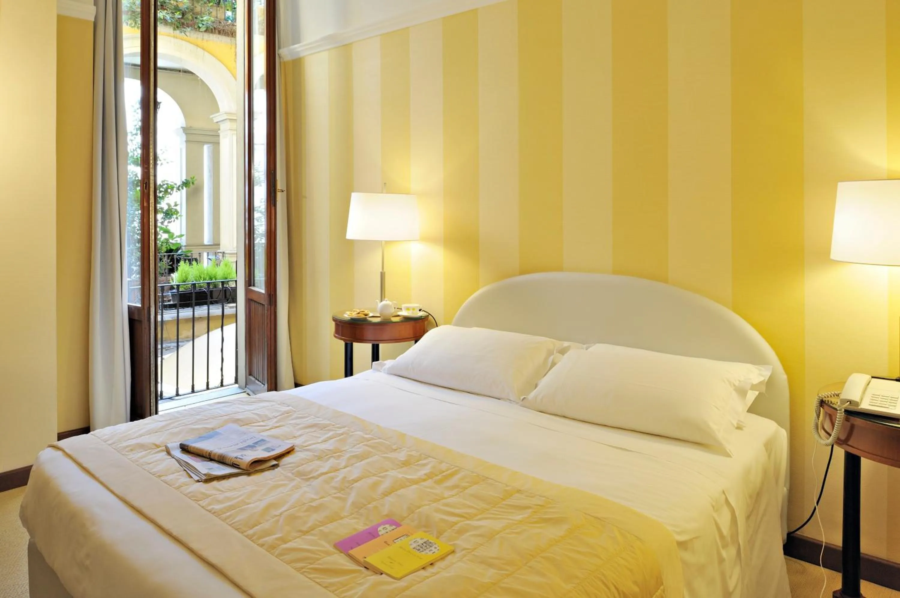 Bed in Hotel Gran Duca Di York