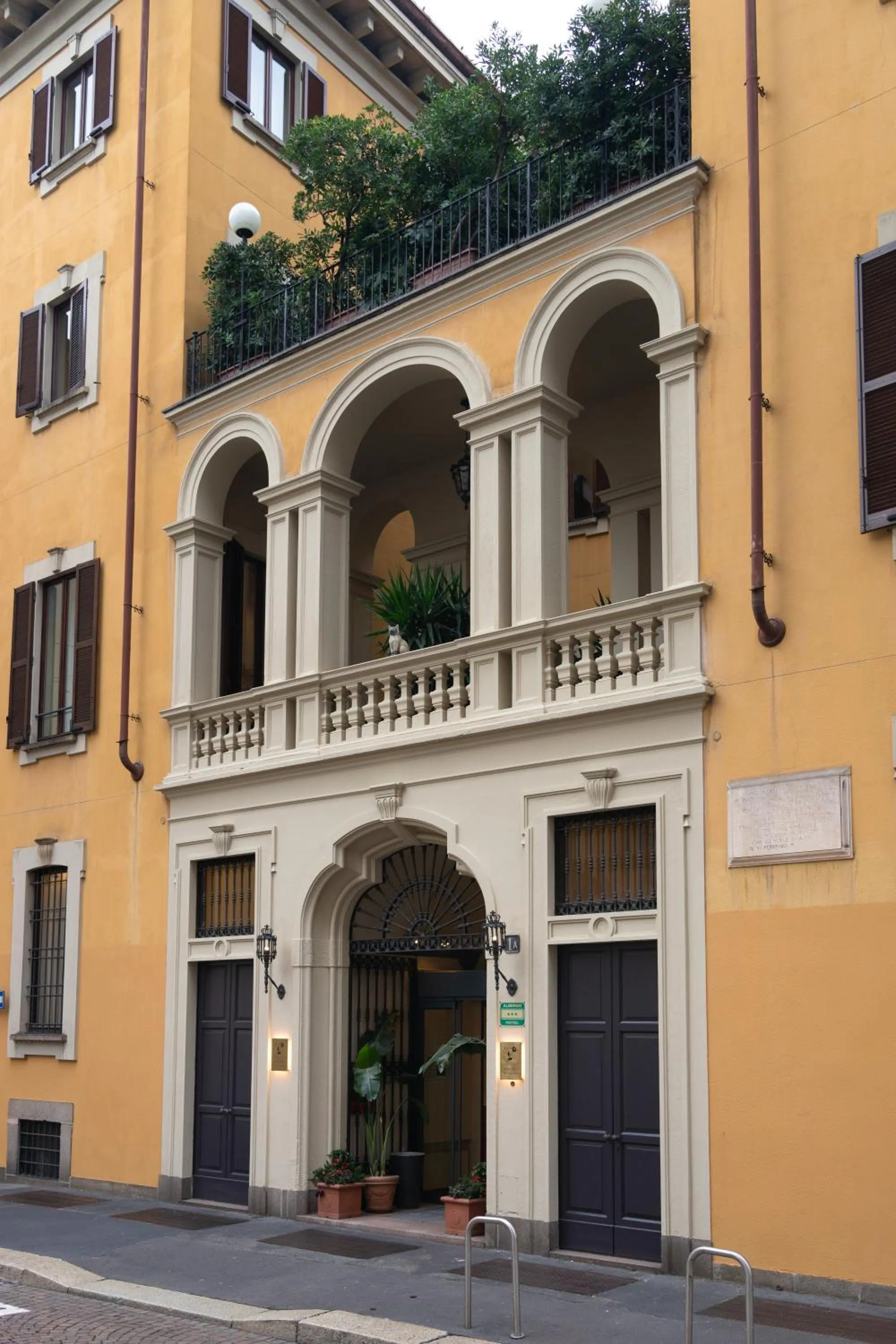 Property building in Hotel Gran Duca Di York