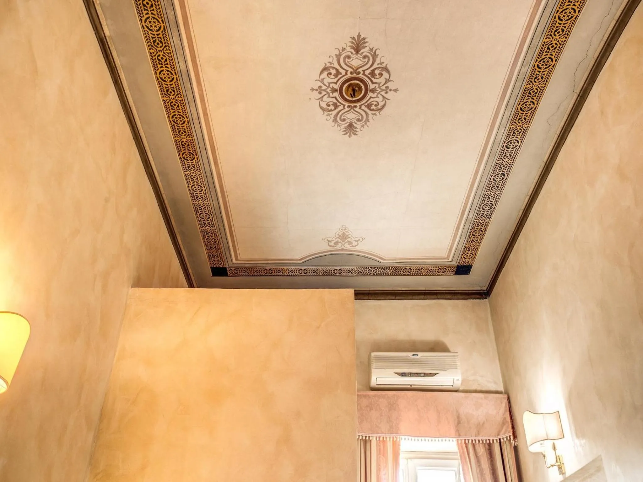 Decorative detail in Hotel Labelle