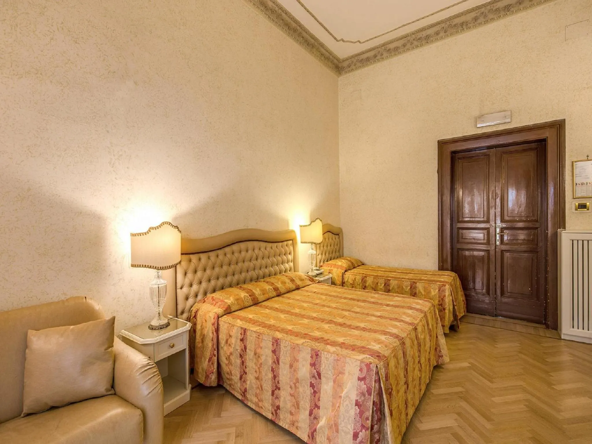 Photo of the whole room, Bed in Hotel Labelle