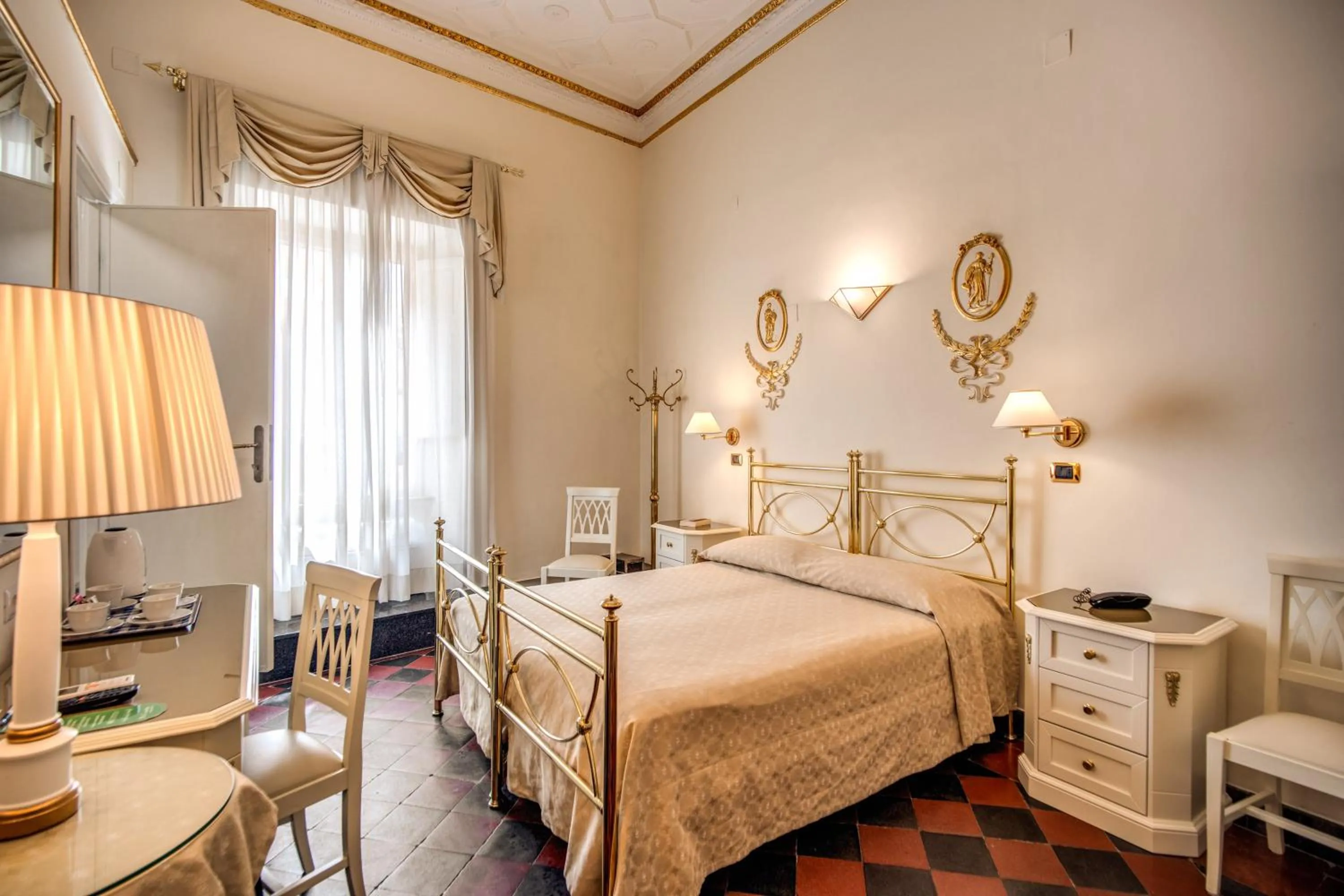 Bedroom, Bed in Hotel Labelle