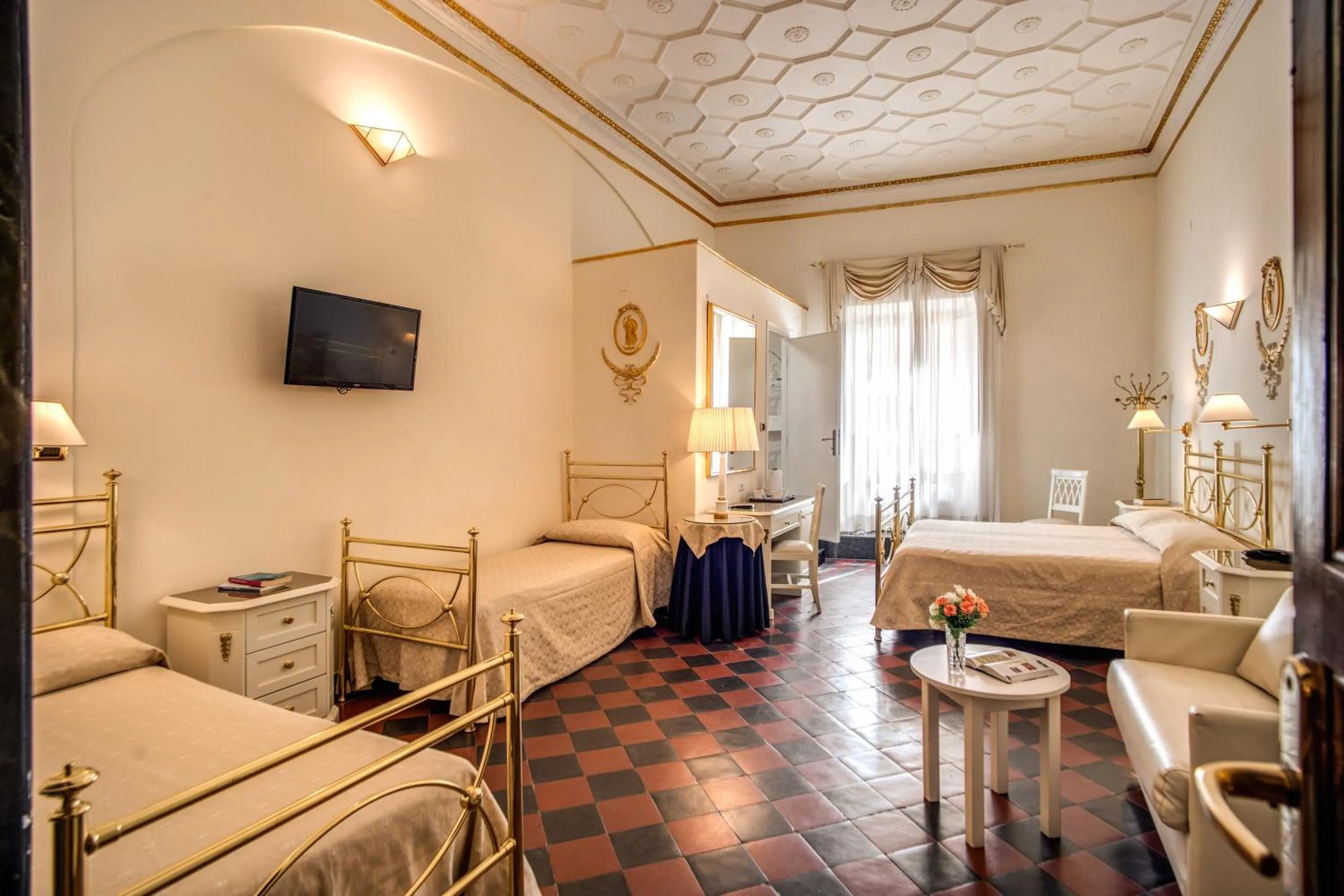 TV and multimedia, Bed in Hotel Labelle