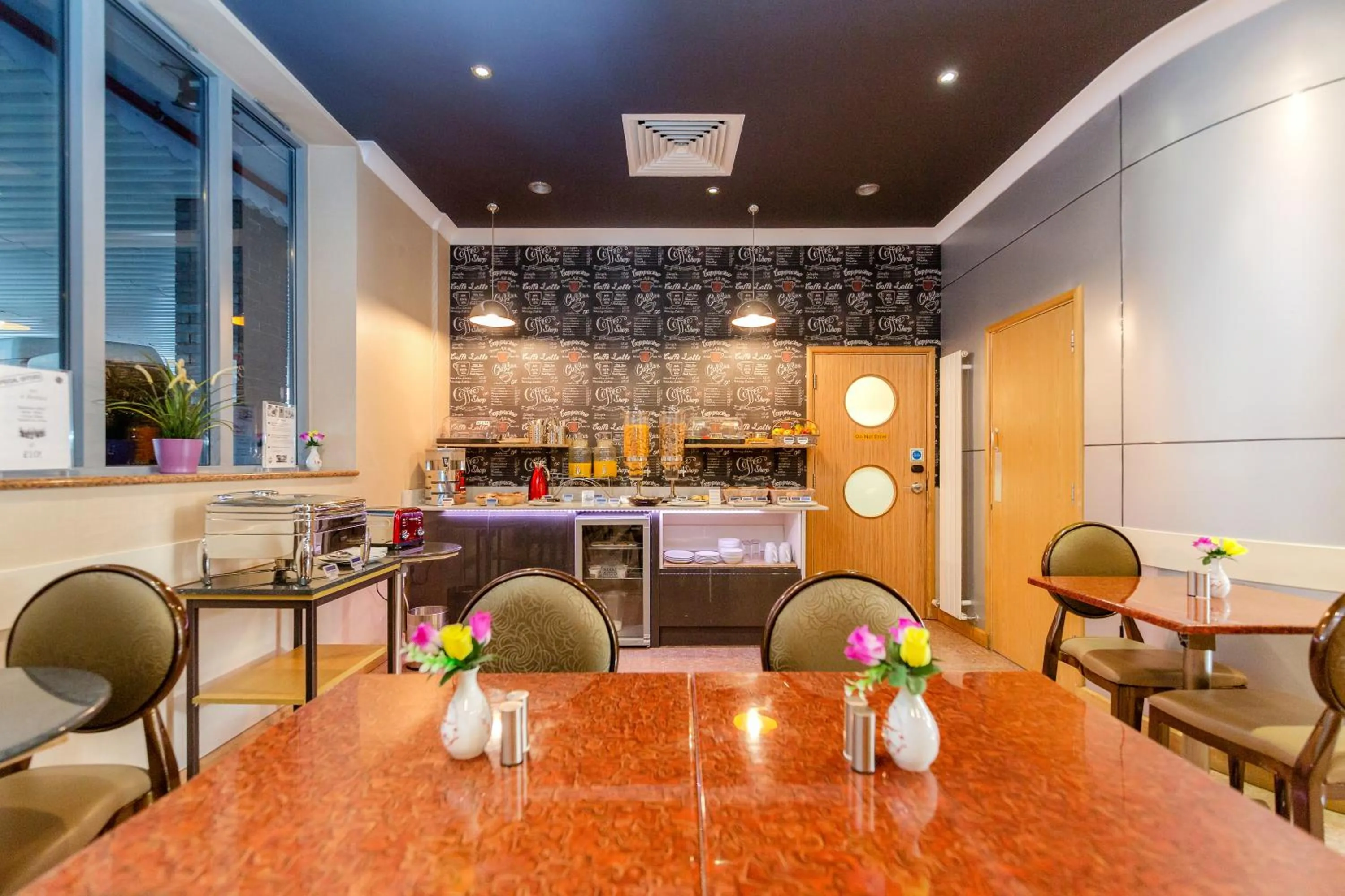 Continental breakfast in Eurotraveller Hotel - Premier - Harrow