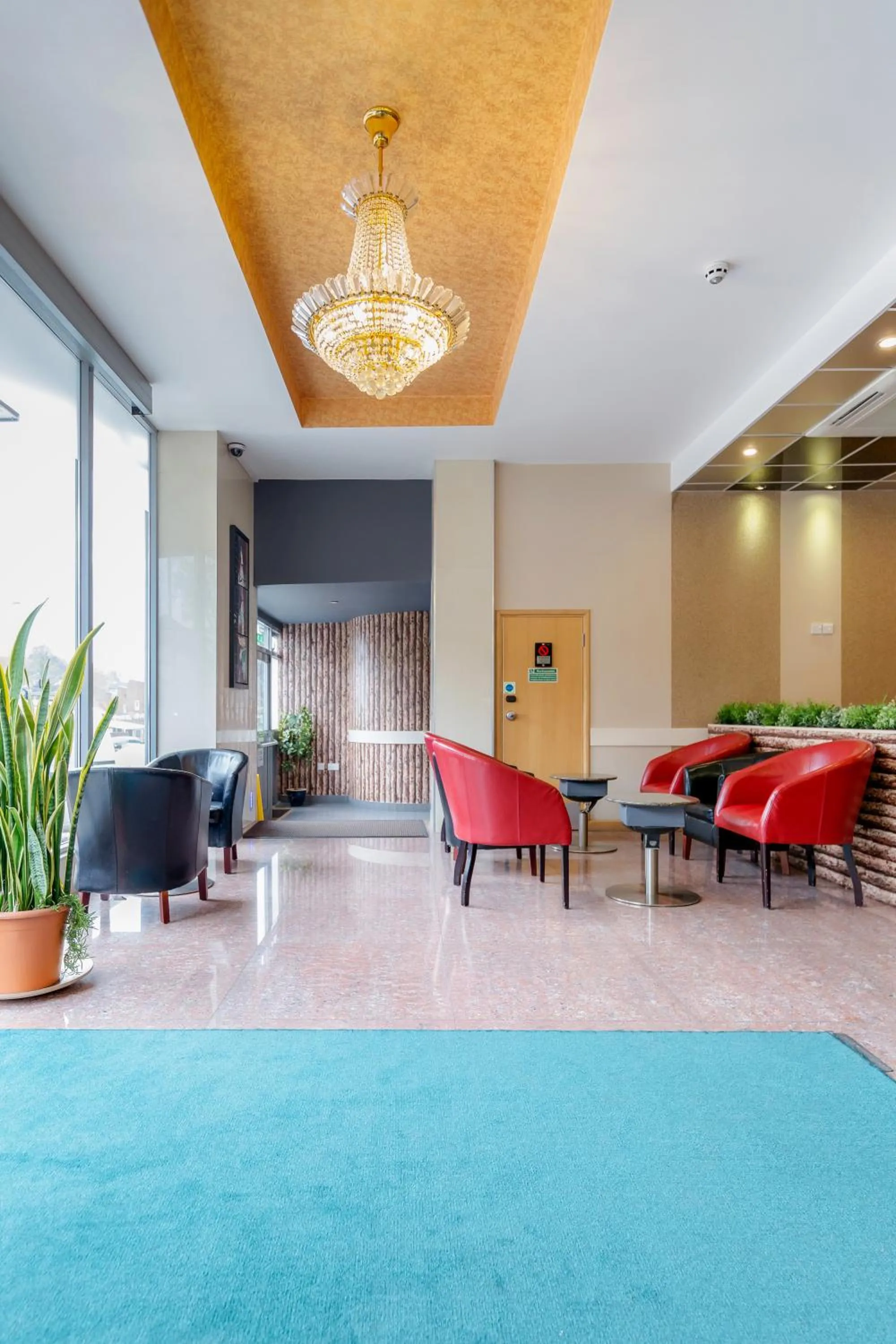 Lobby or reception in Eurotraveller Hotel - Premier - Harrow