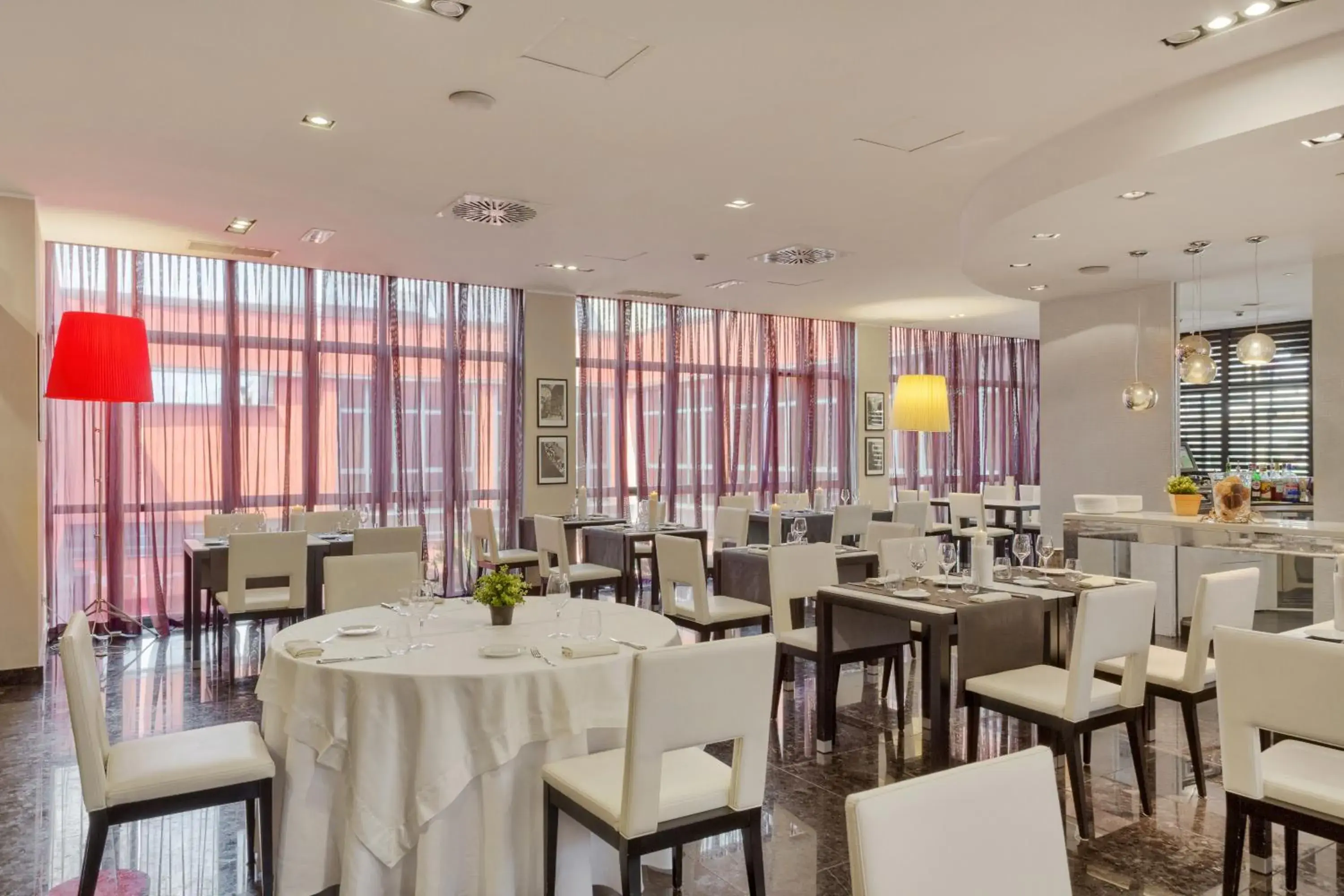 Restaurant/places to eat in Italiana Hotels Milan Rho Fair Restaurant/places to eat in Italiana Hotels Milan Rho Fair