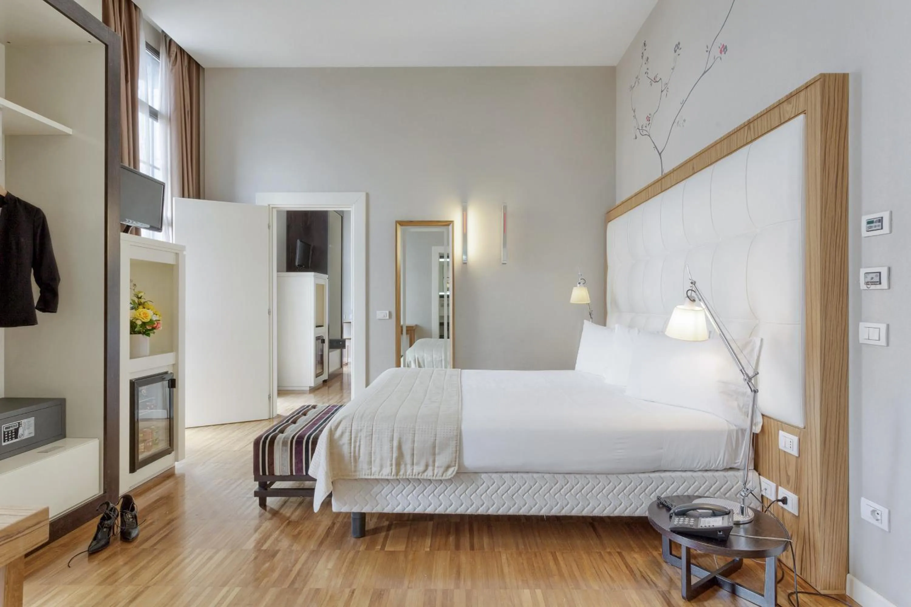 Bedroom, Bed in Italiana Hotels Milan Rho Fair