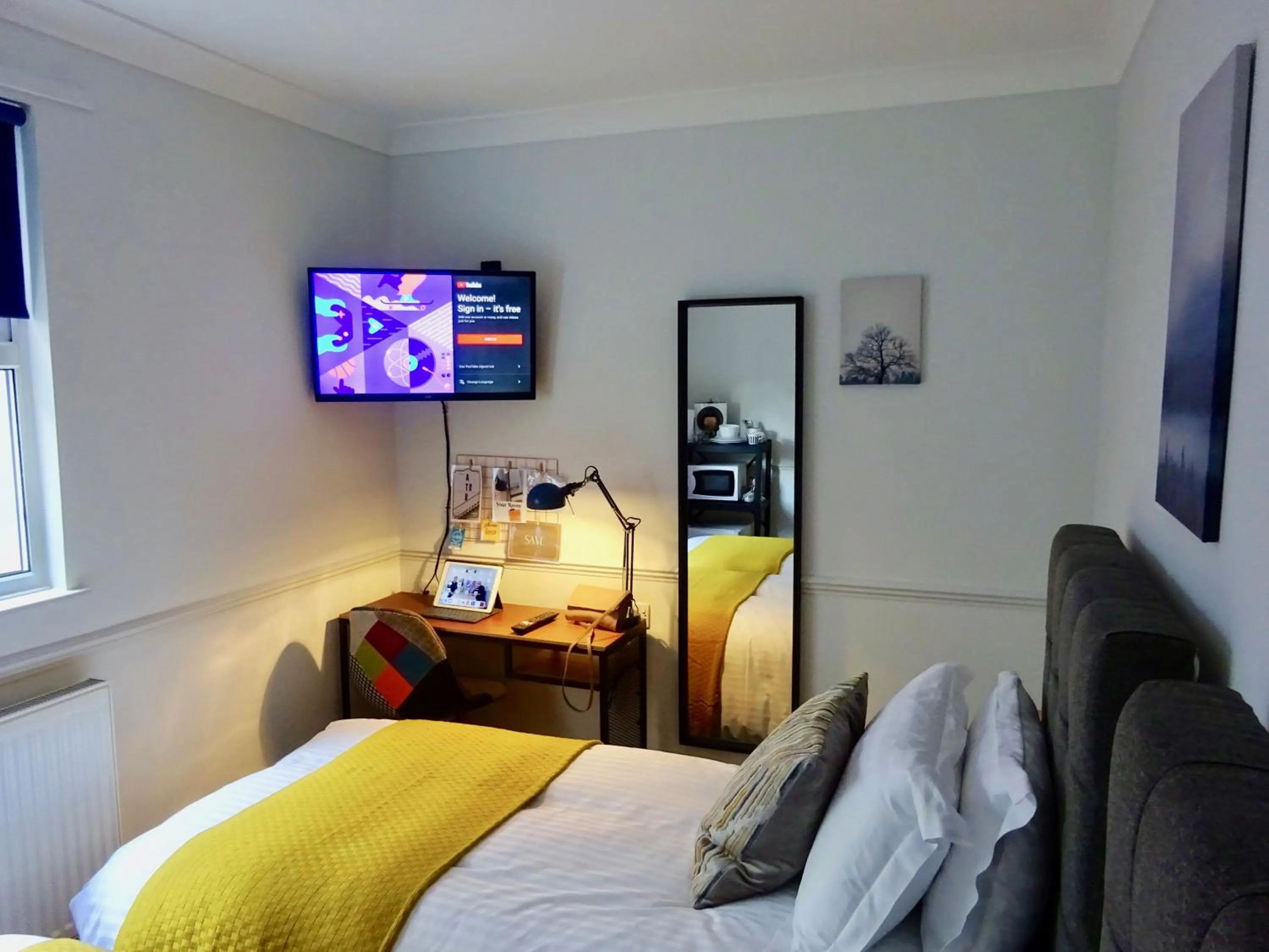 Photo of the whole room in Reading Serviced Rooms