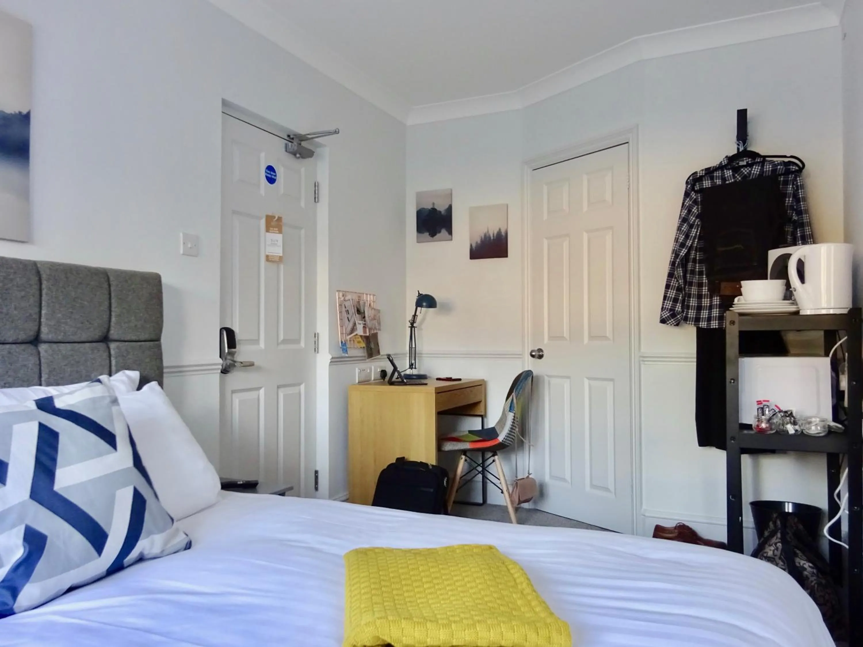 Bedroom in Reading Serviced Rooms