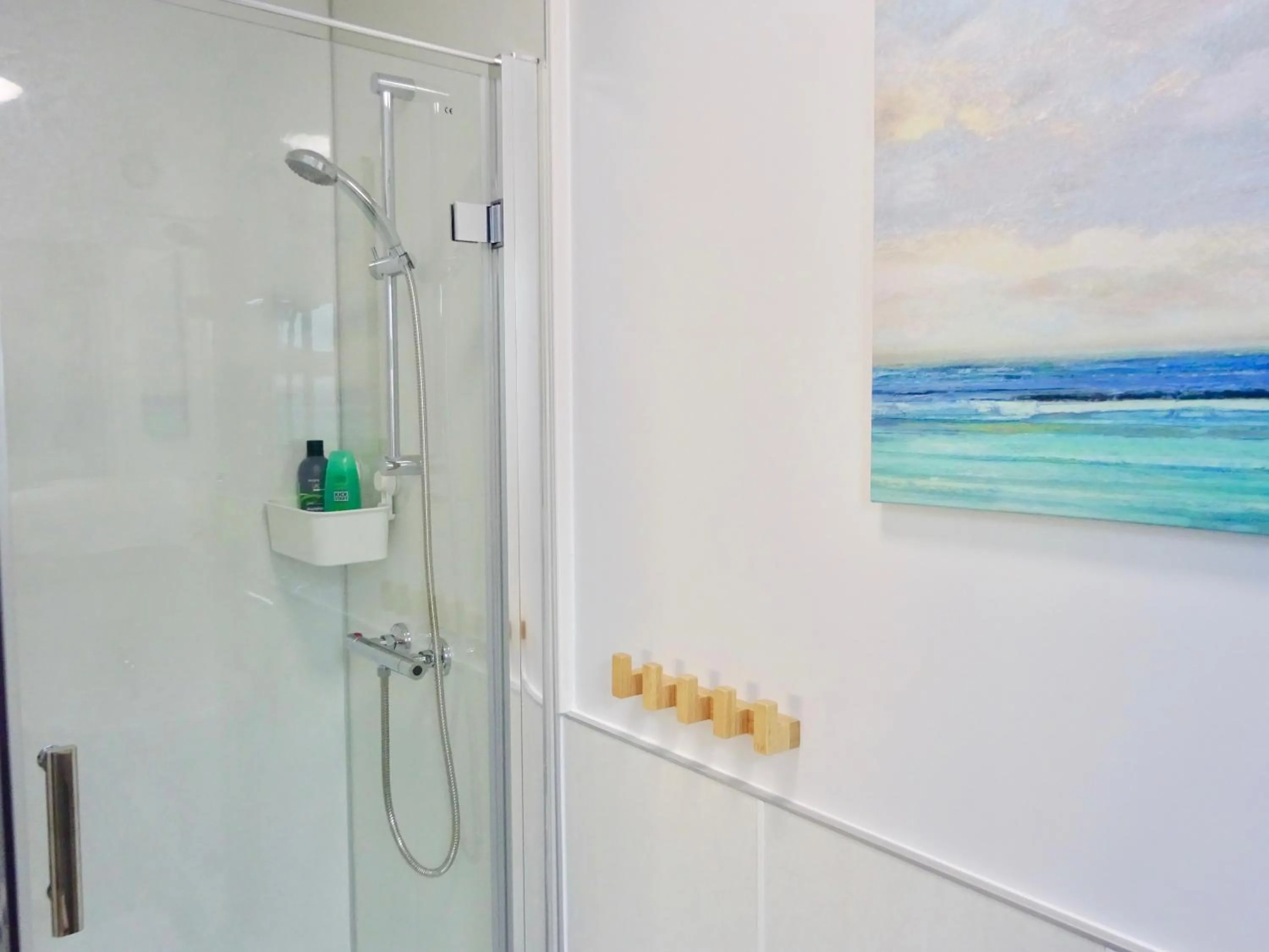 Bathroom in Reading Serviced Rooms