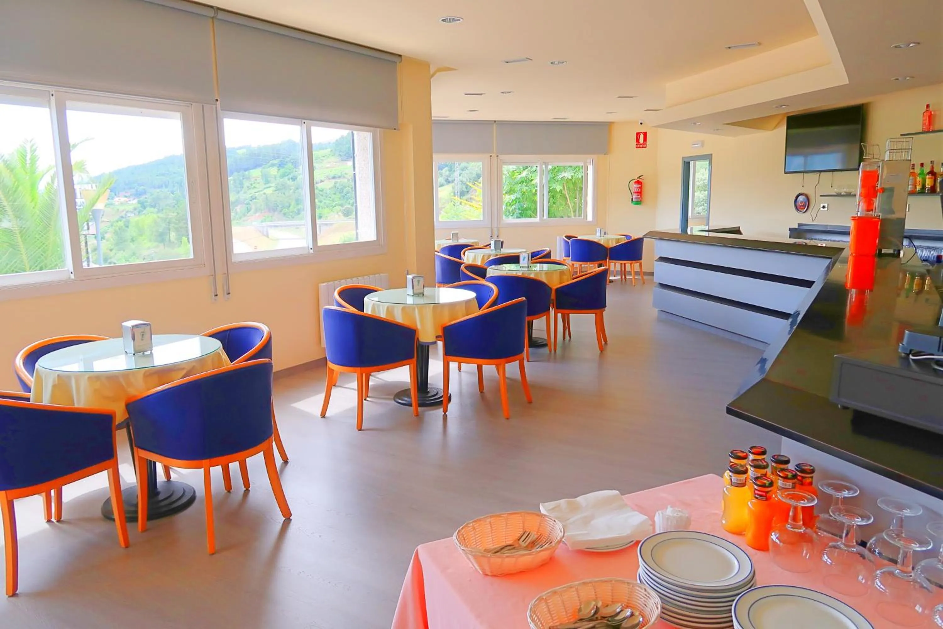 Lounge or bar in Hotel O Camiño