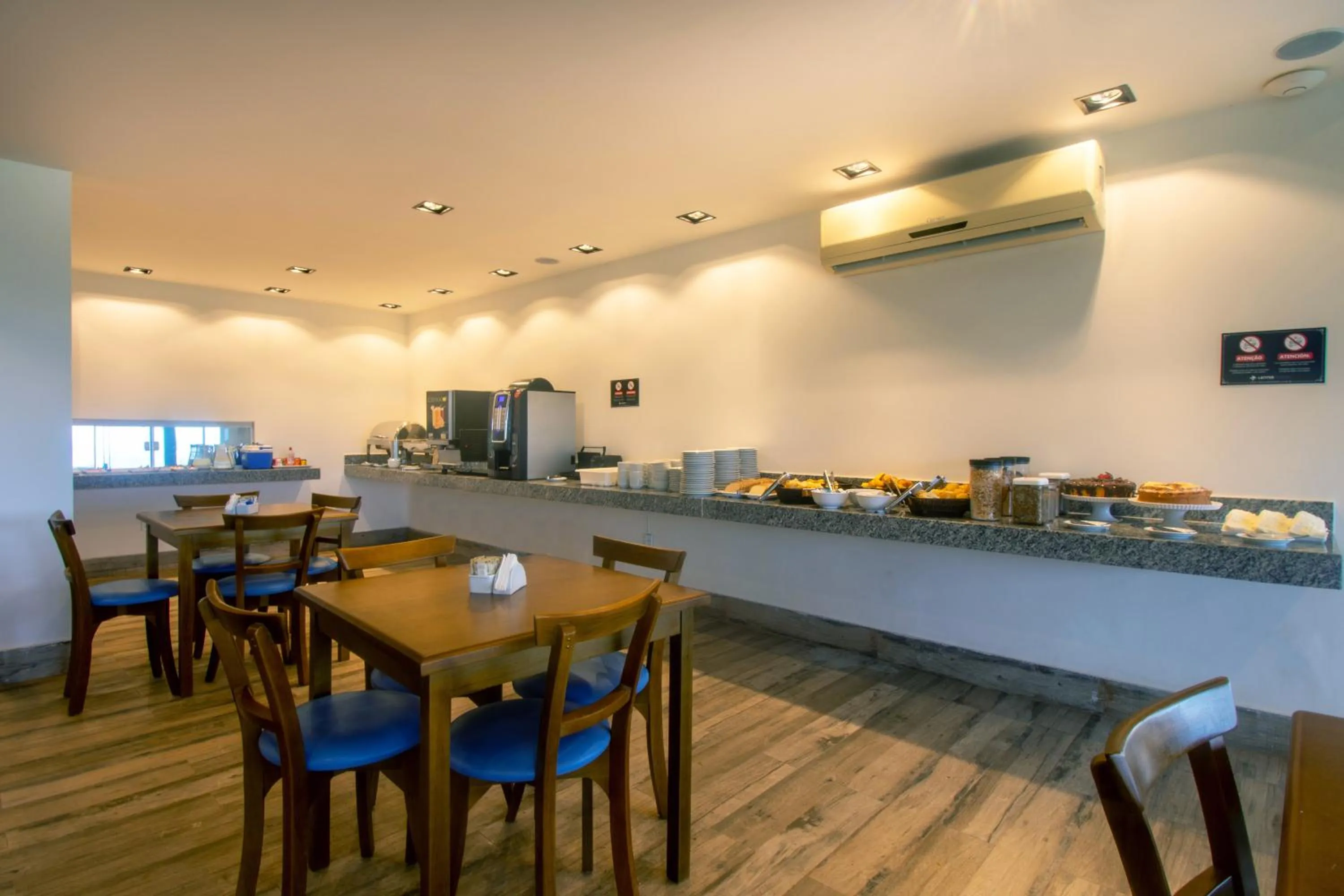 Coffee/tea facilities in Pousada Gammel Dansk by Latitud Hoteles