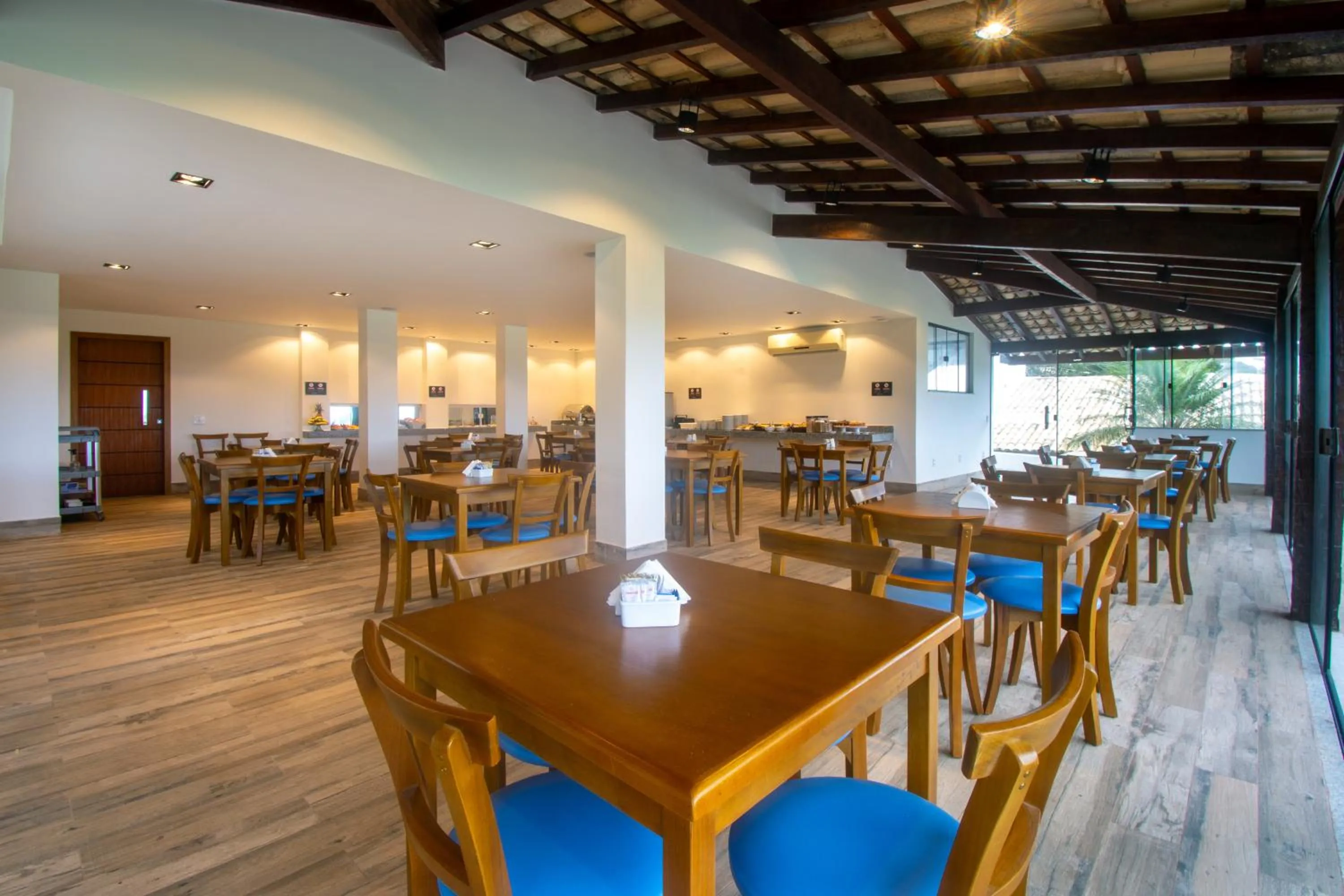 Seating area in Pousada Gammel Dansk by Latitud Hoteles