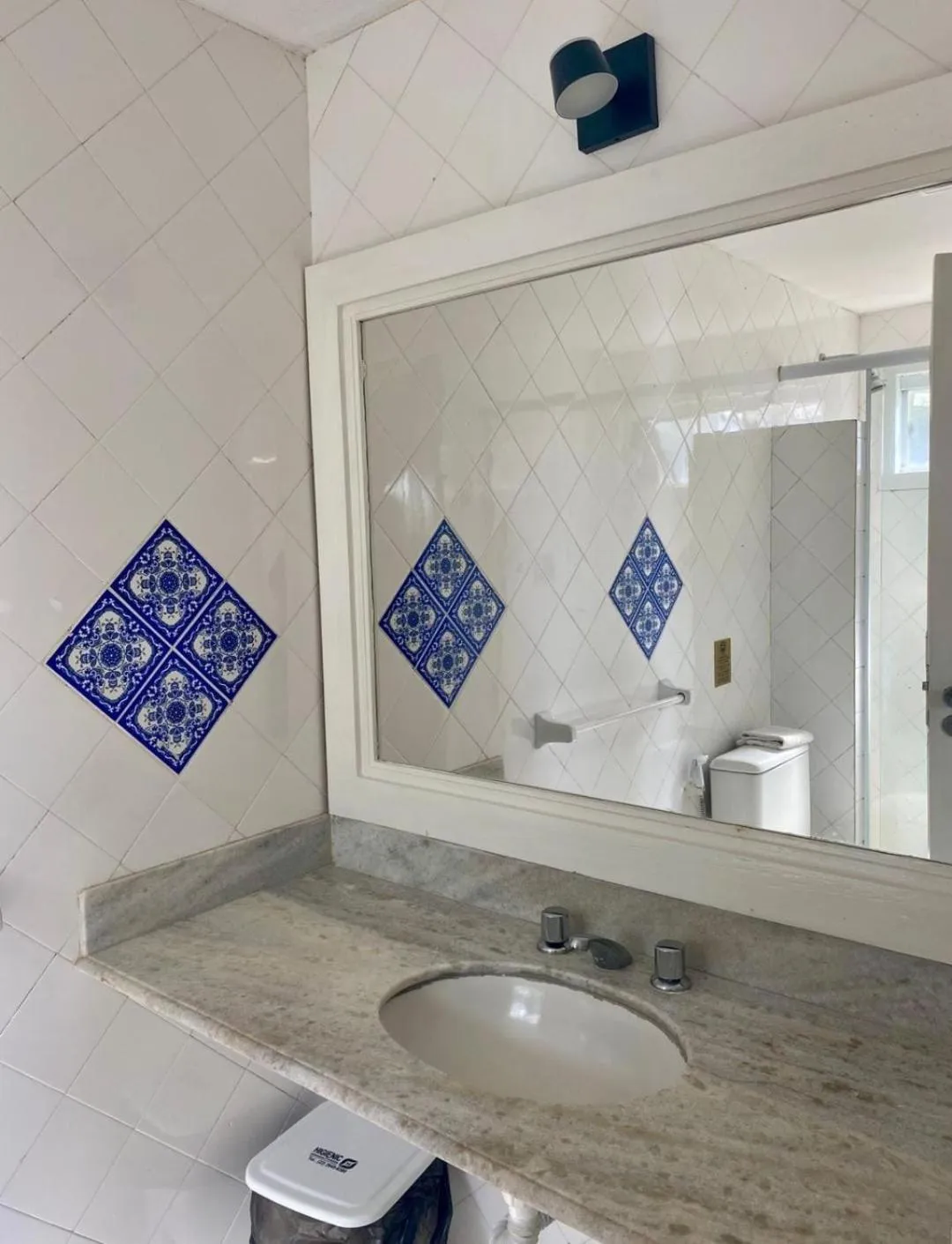 Bathroom in Hotel Pousada Casacolina