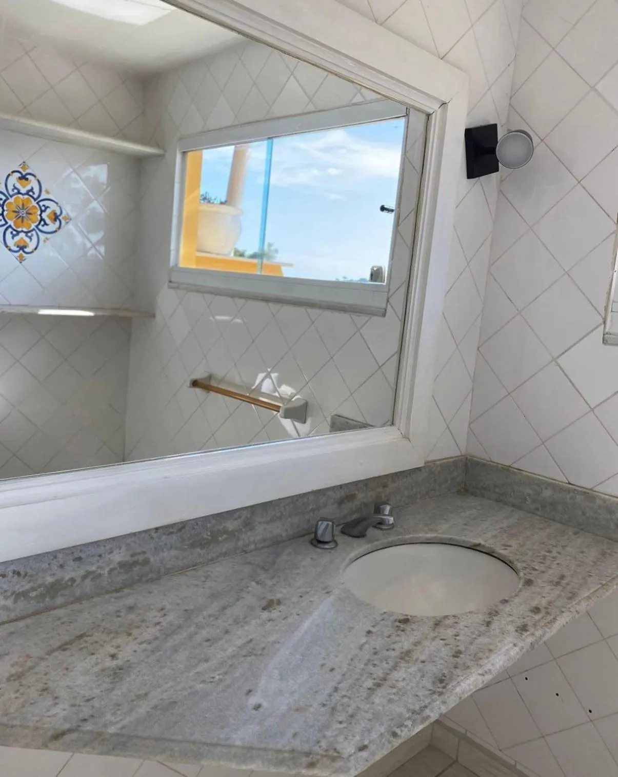 Bathroom in Hotel Pousada Casacolina