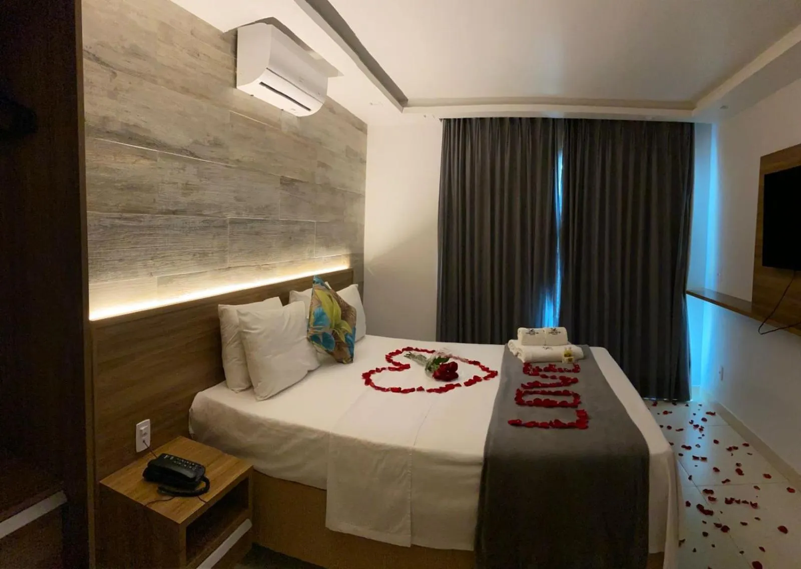 Bedroom, Bed in Hotel Pousada Casacolina