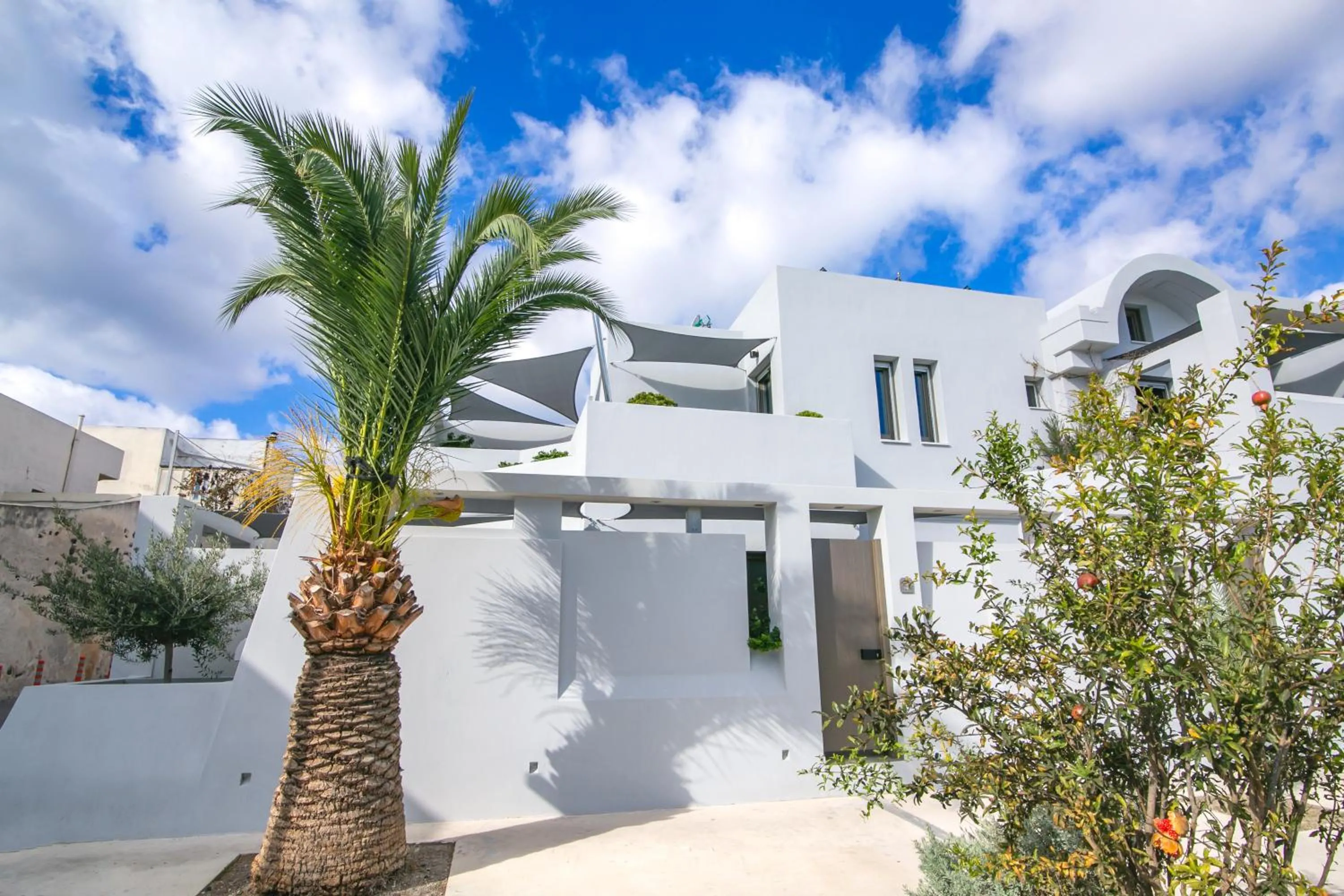 Property building in Marquise Suites - Adults Only