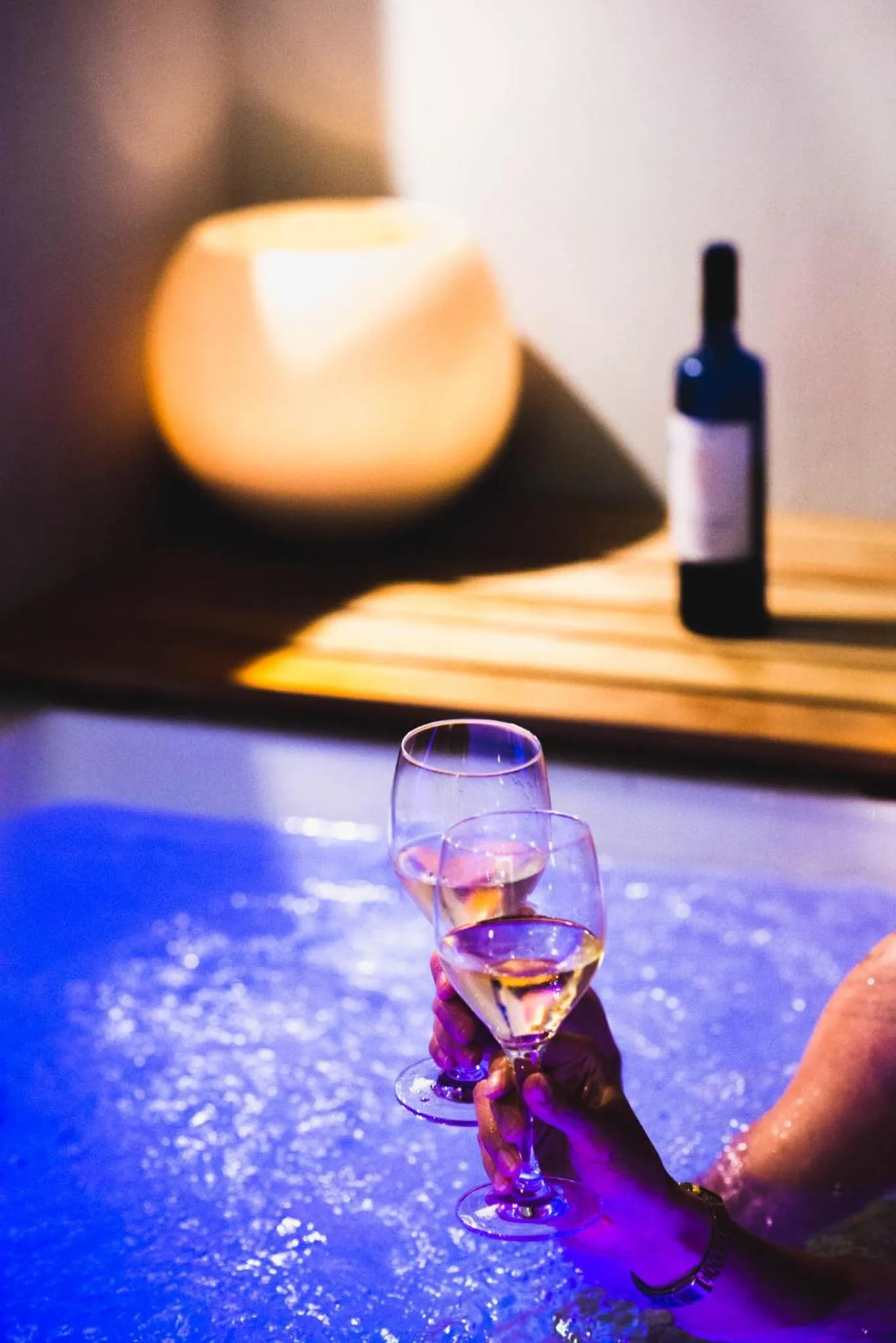 Hot Tub in Marquise Suites - Adults Only