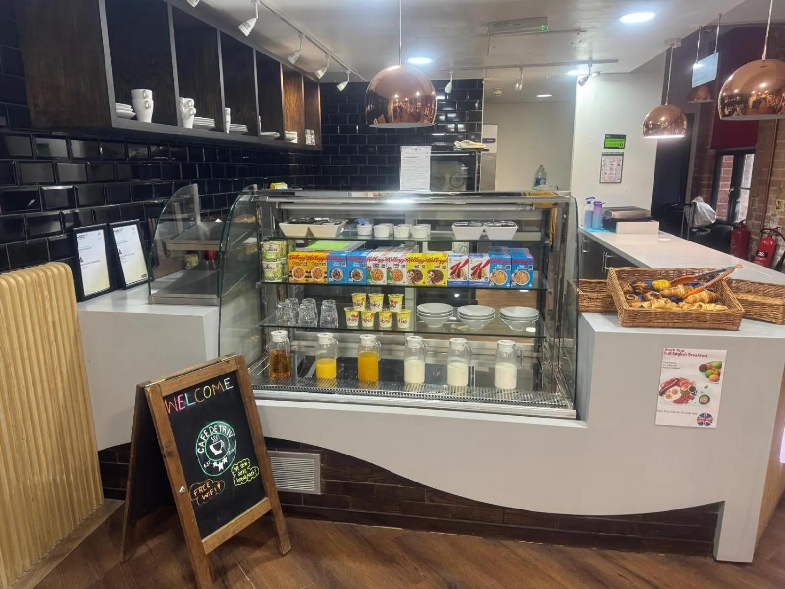 Breakfast in Trivelles Regency, Nottingham