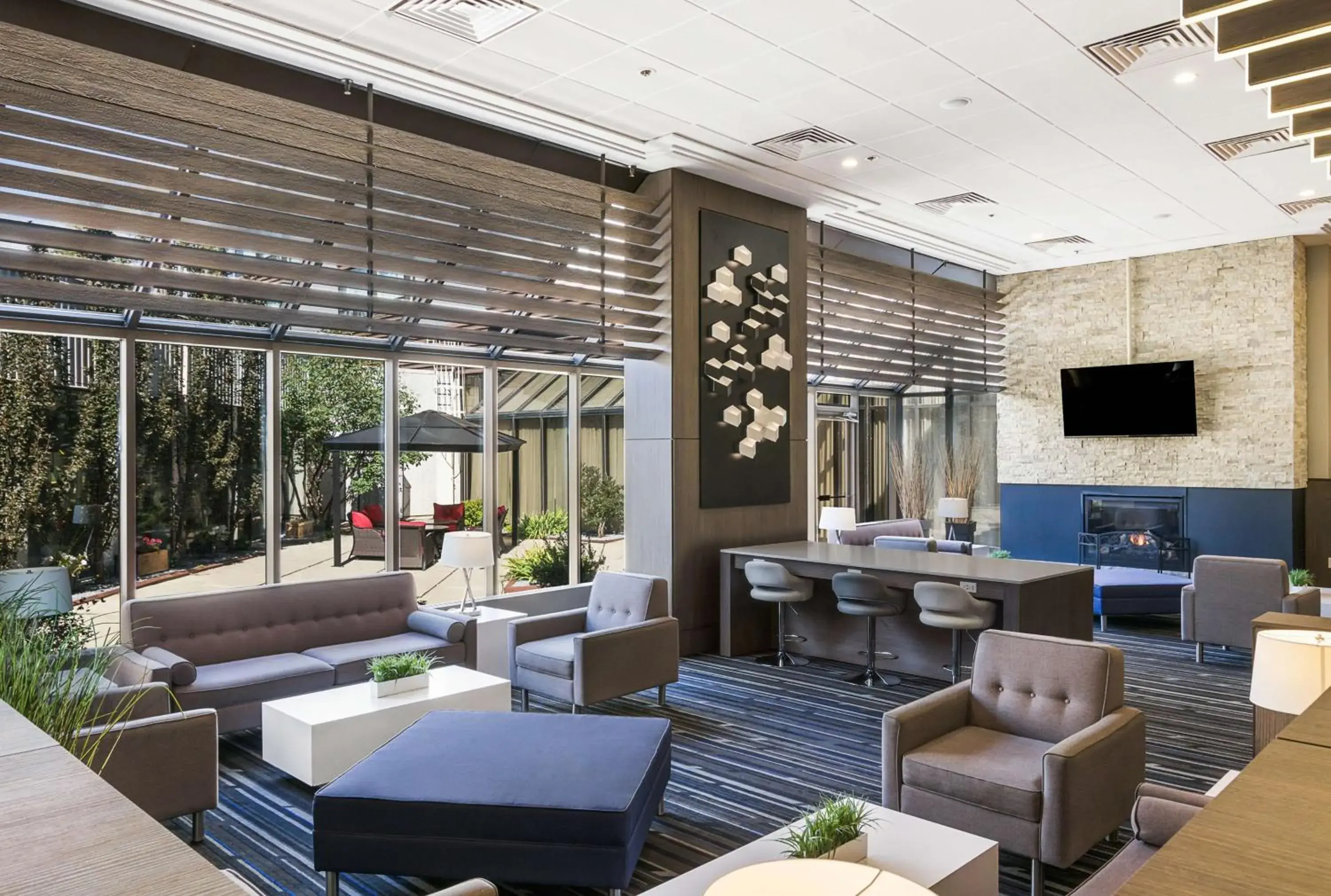 Lobby or reception in Best Western Premier Calgary Plaza Hotel & Conference Centre Lobby or reception in Best Western Premier Calgary Plaza Hotel & Conference Centre