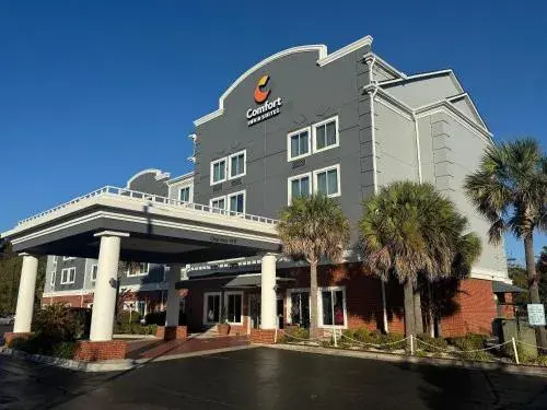 Comfort Inn & Suites North Charleston - Northwoods Comfort Inn & Suites North Charleston - Northwoods