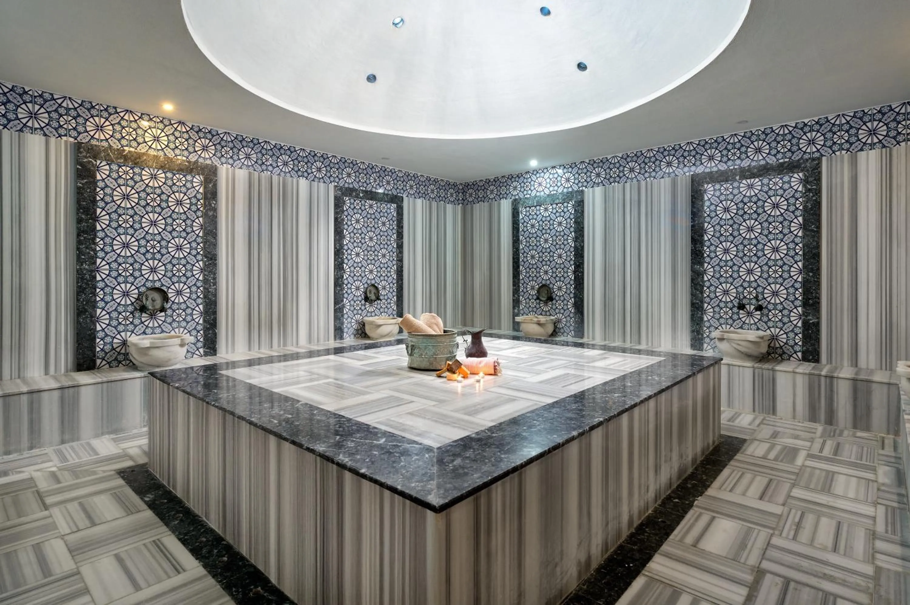 Public Bath in Grand Uysal Beach & Spa Hotel