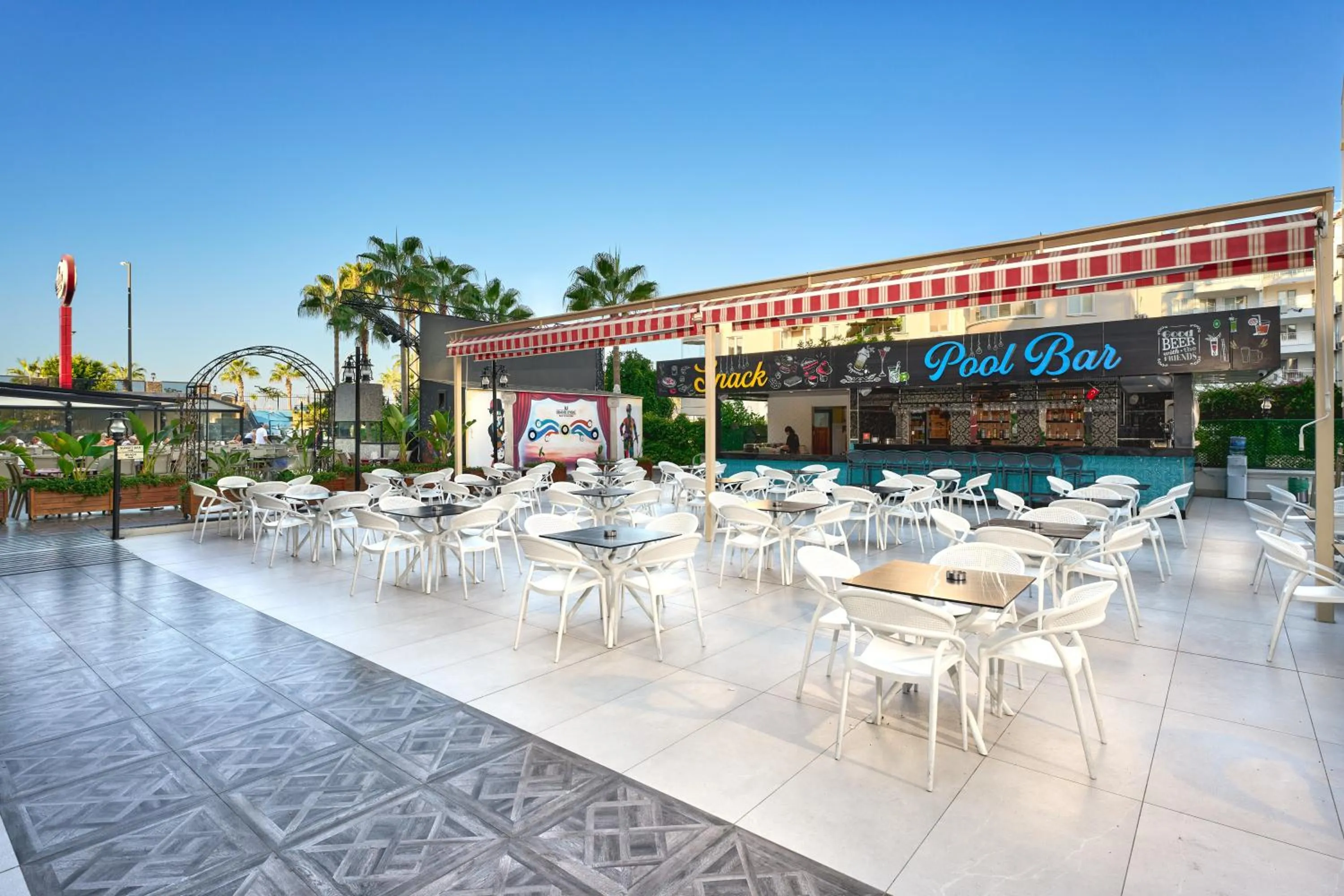 Lounge or bar in Grand Uysal Beach & Spa Hotel