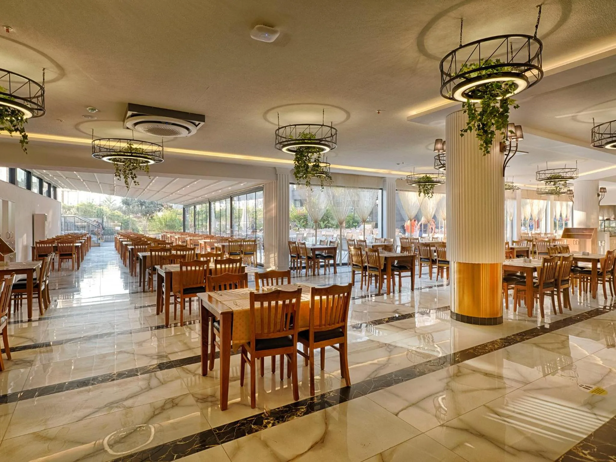 Restaurant/places to eat in Grand Uysal Beach & Spa Hotel