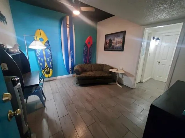 Living room in Desert Hills Motel