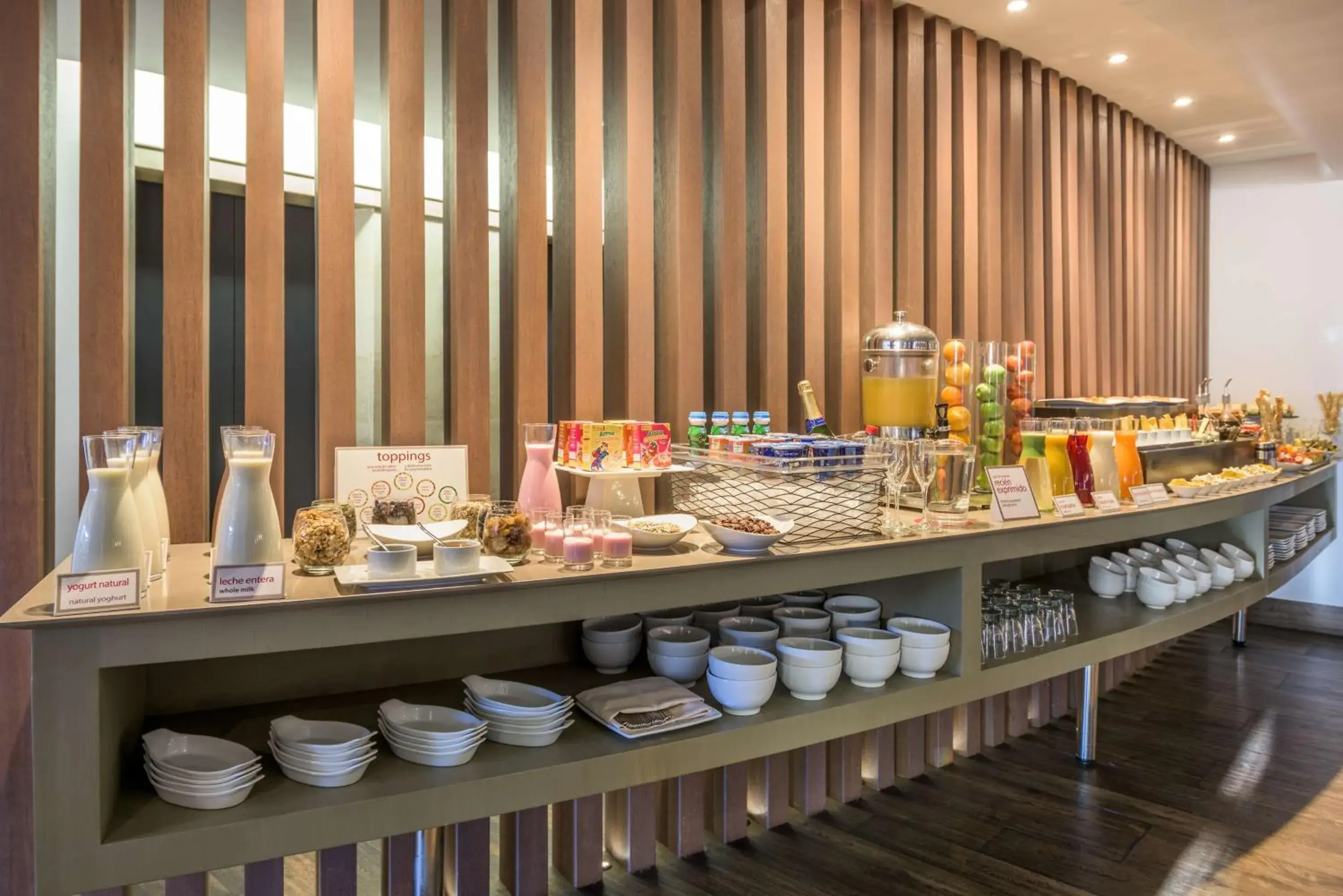 Restaurant/places to eat in NH Collection Quito Royal Restaurant/places to eat in NH Collection Quito Royal