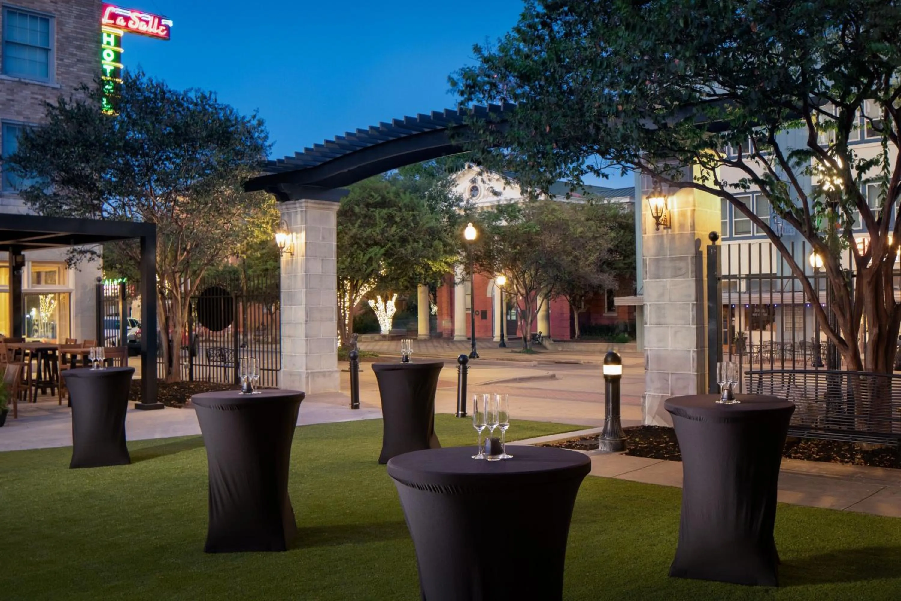 Meeting/conference room in The LaSalle Hotel, Bryan College Station, a Tribute Portfolio Hotel