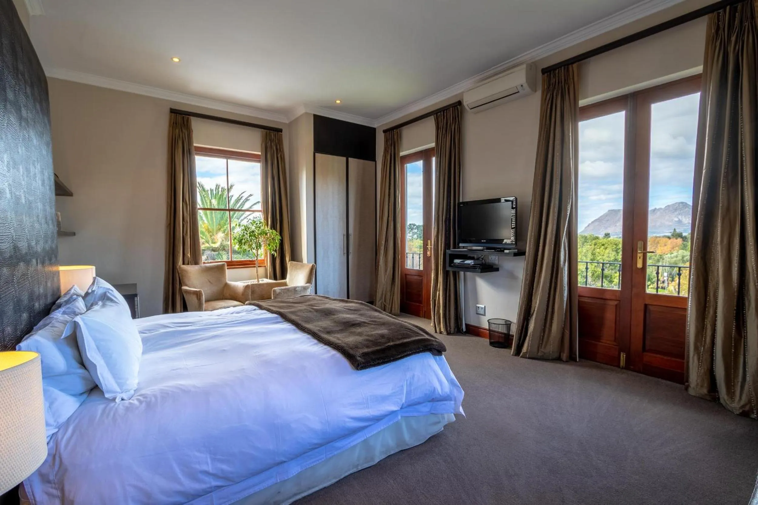 Bedroom in Nova Constantia Boutique Residence