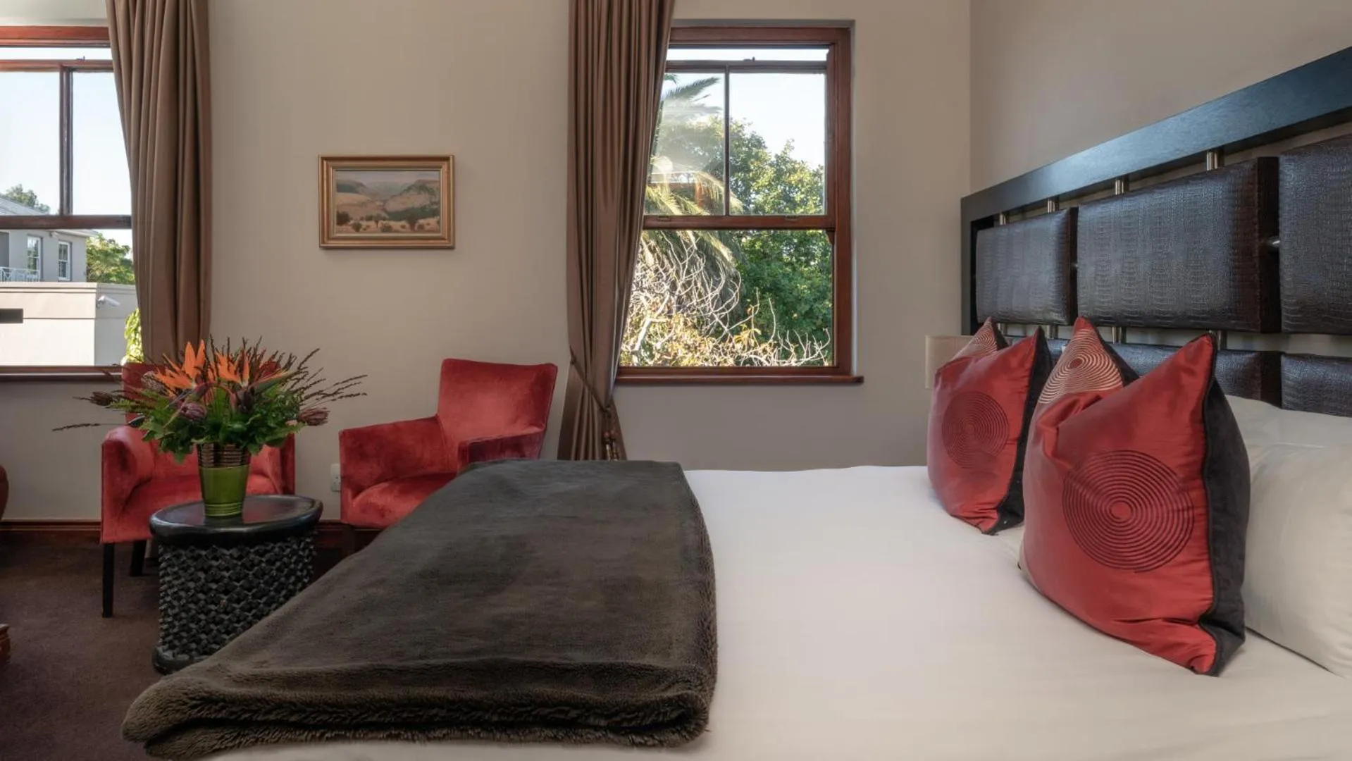 Bed in Nova Constantia Boutique Residence