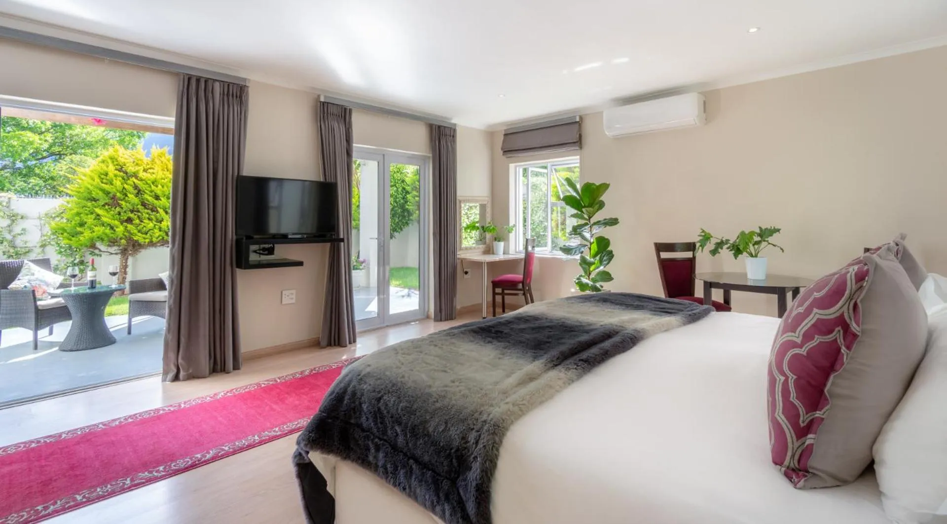 Nova Constantia Boutique Residence