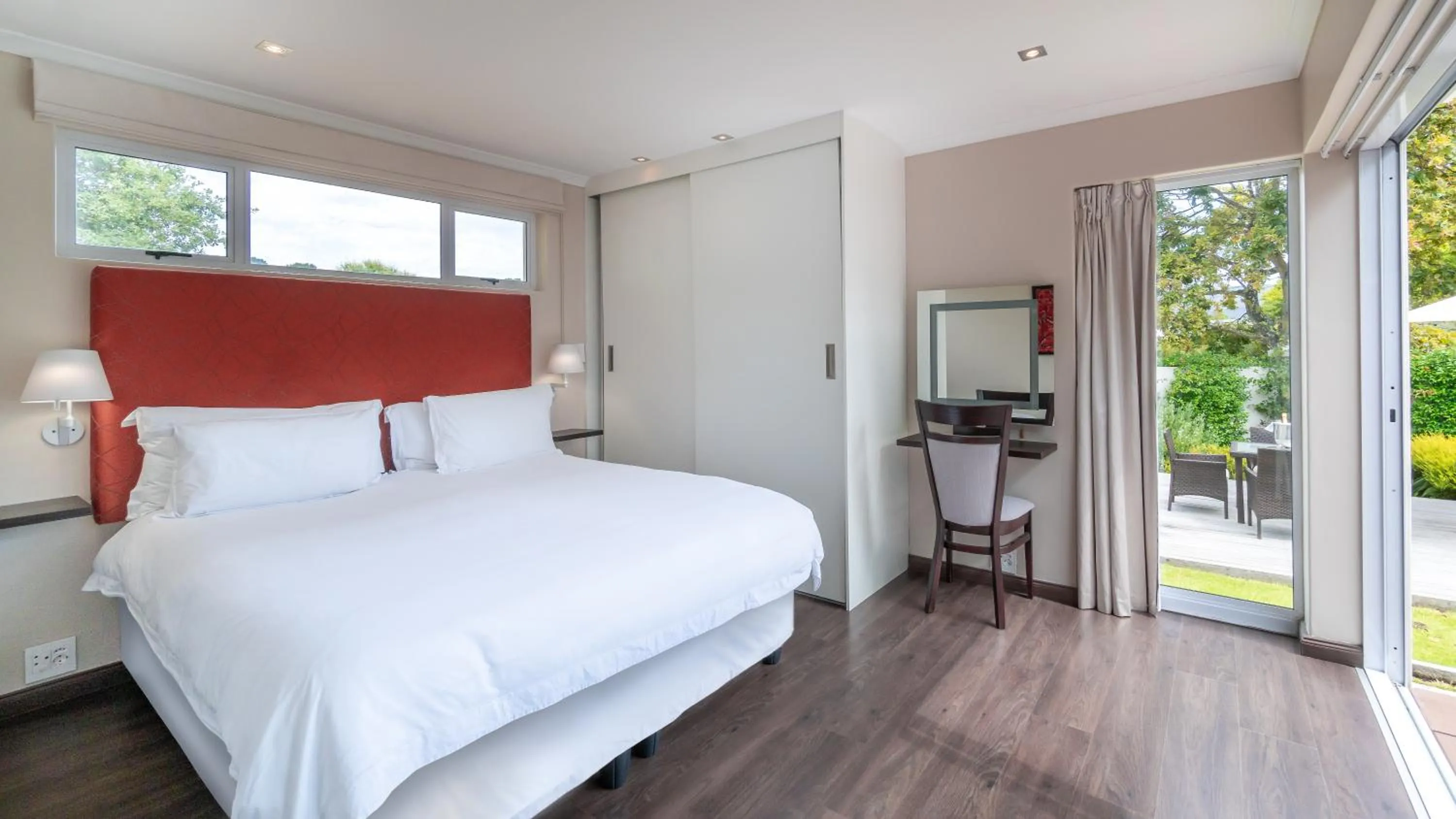 Nova Constantia Boutique Residence