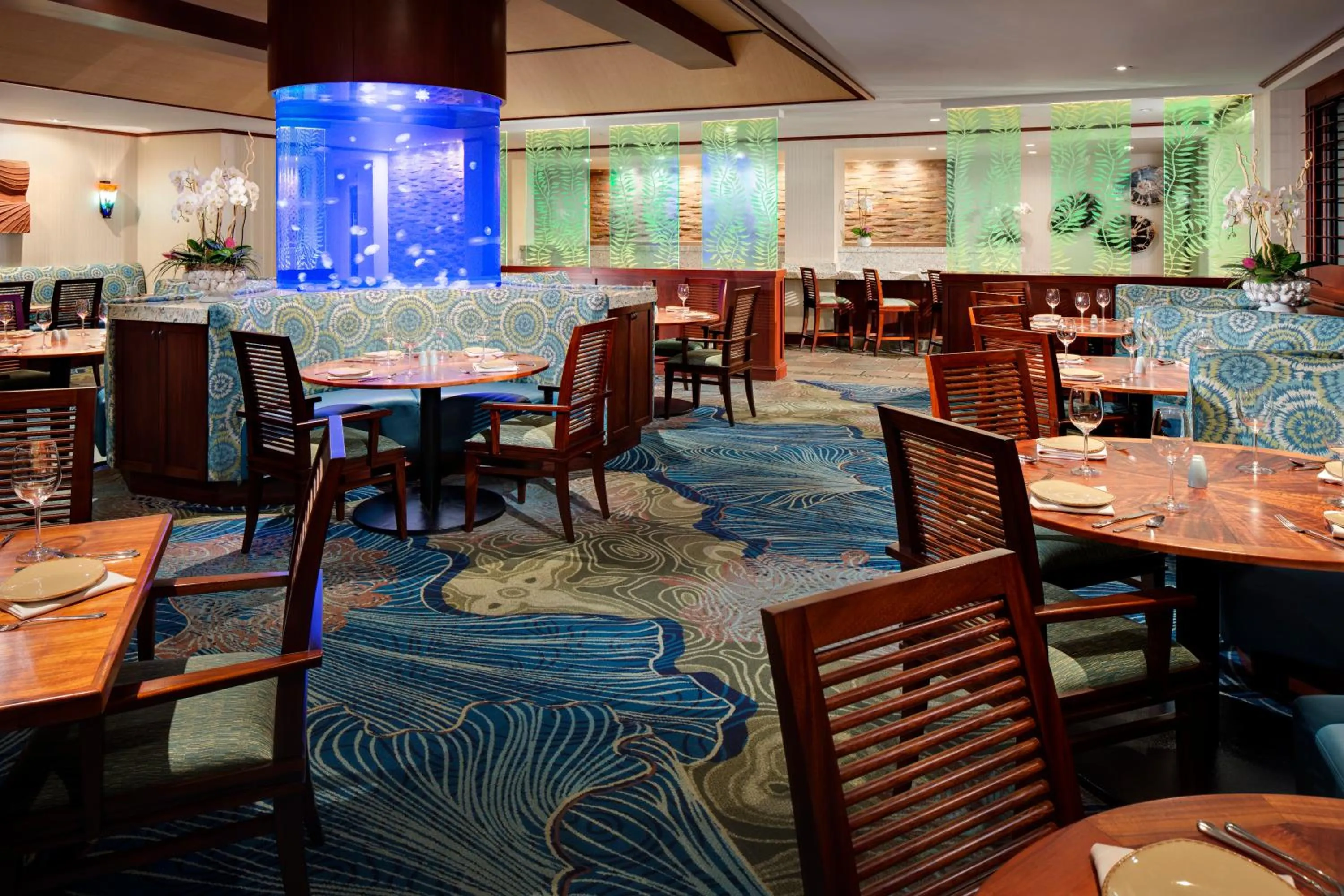 Restaurant/places to eat in Catamaran Resort Hotel and Spa