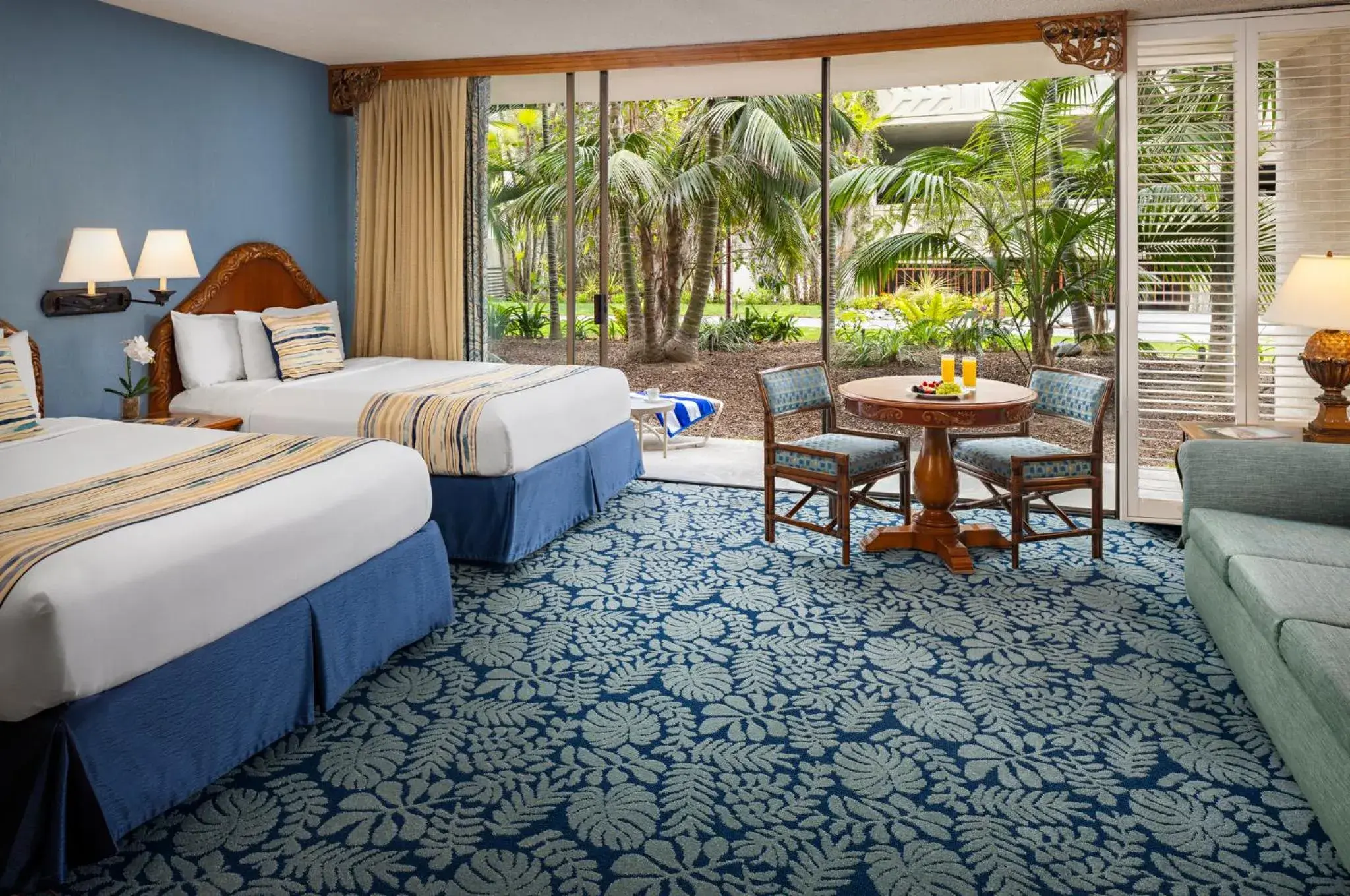 Photo of the whole room, Bed in Catamaran Resort Hotel and Spa Photo of the whole room, Bed in Catamaran Resort Hotel and Spa