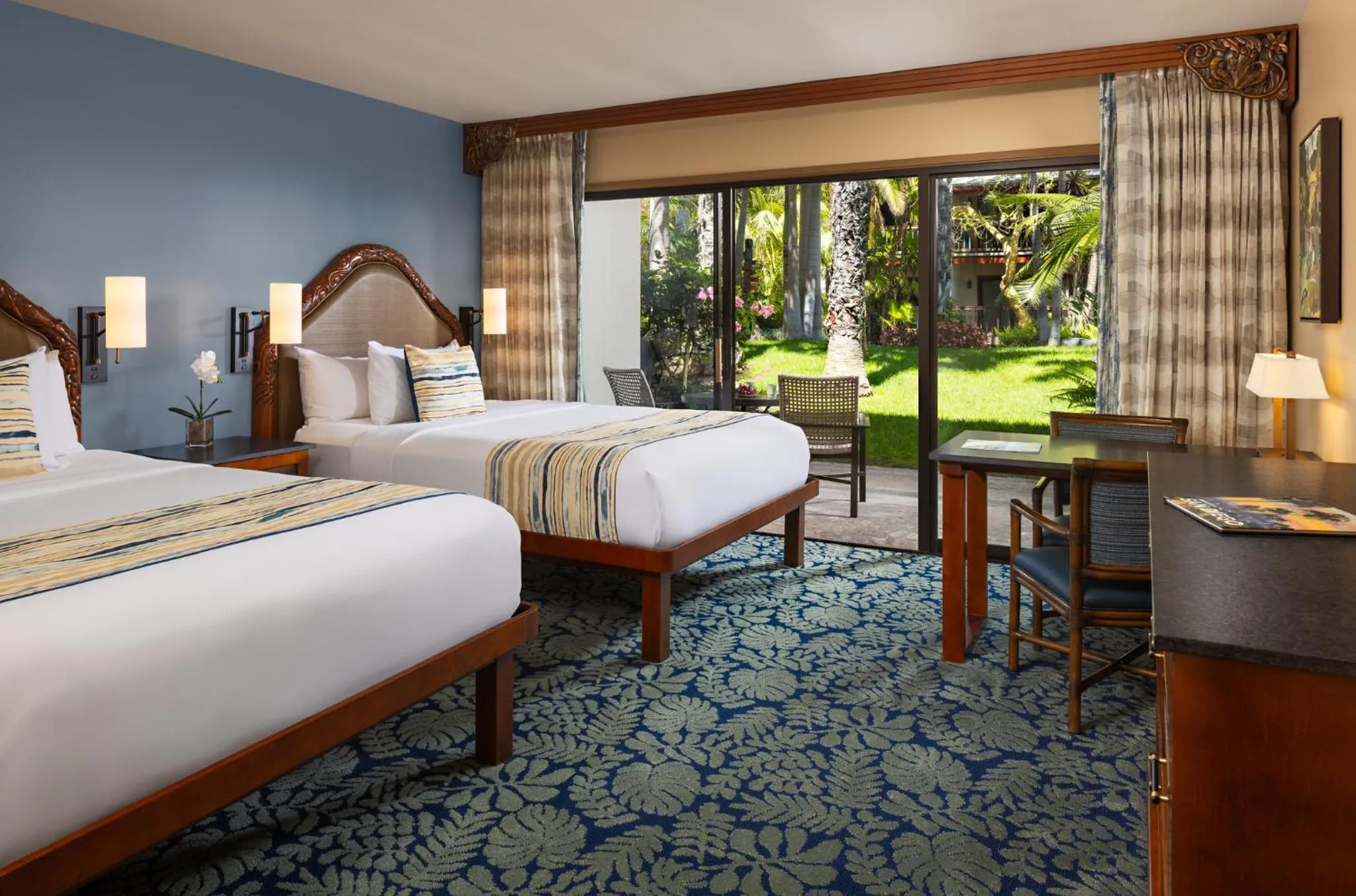 Photo of the whole room, Bed in Catamaran Resort Hotel and Spa