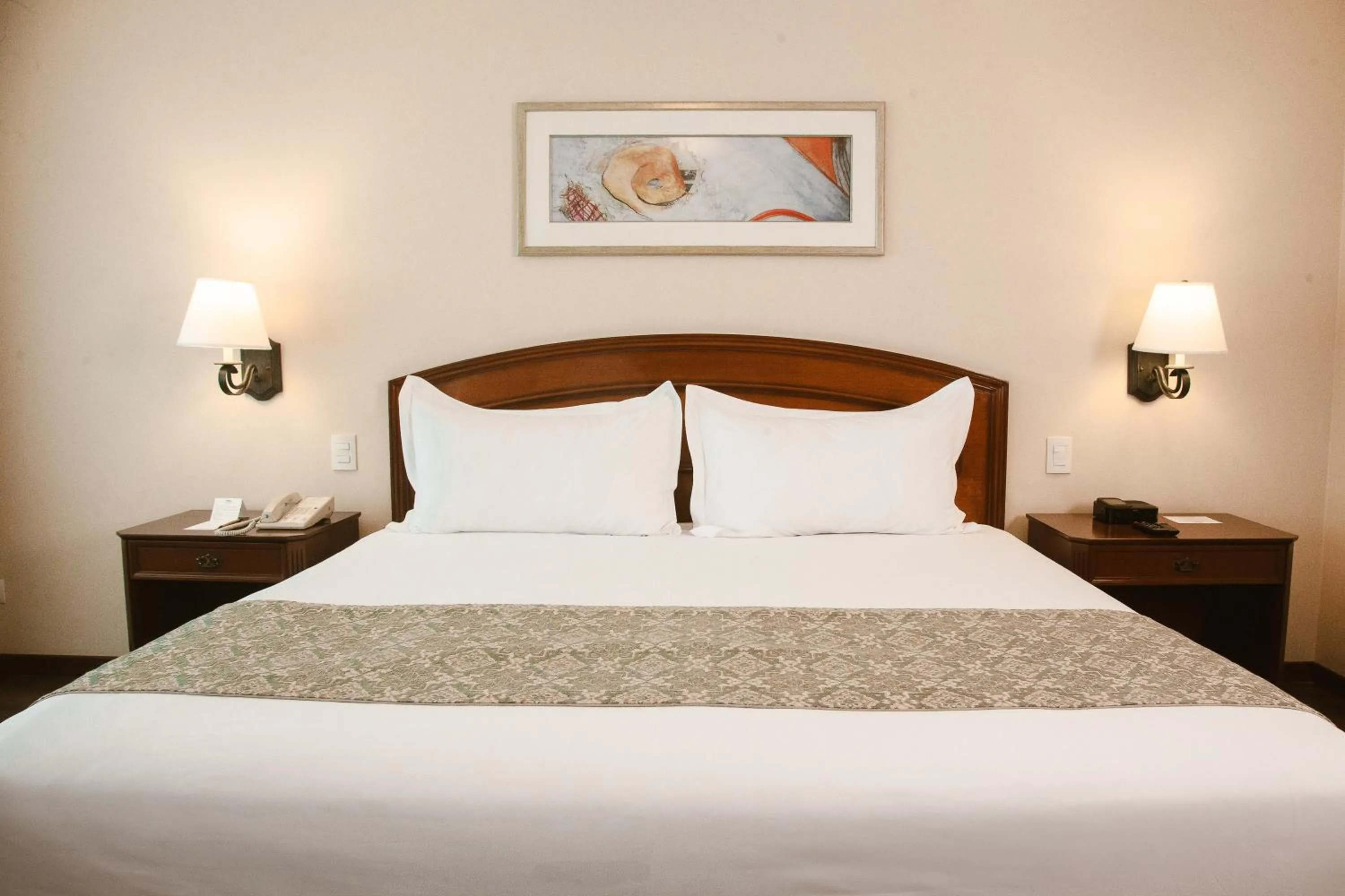 Bedroom, Bed in Los Tallanes Hotel & Suites