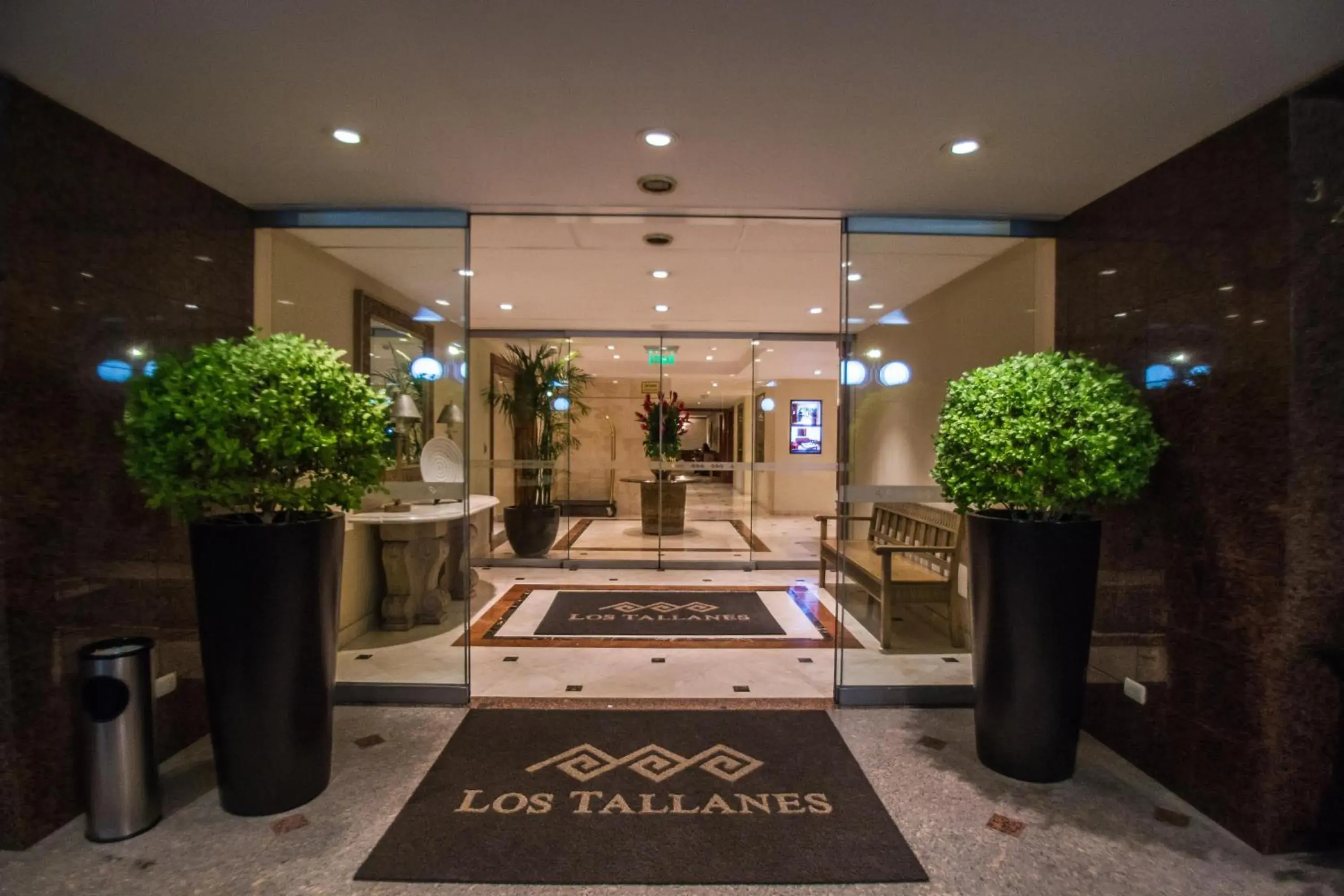 Facade/entrance in Los Tallanes Hotel & Suites Facade/entrance in Los Tallanes Hotel & Suites