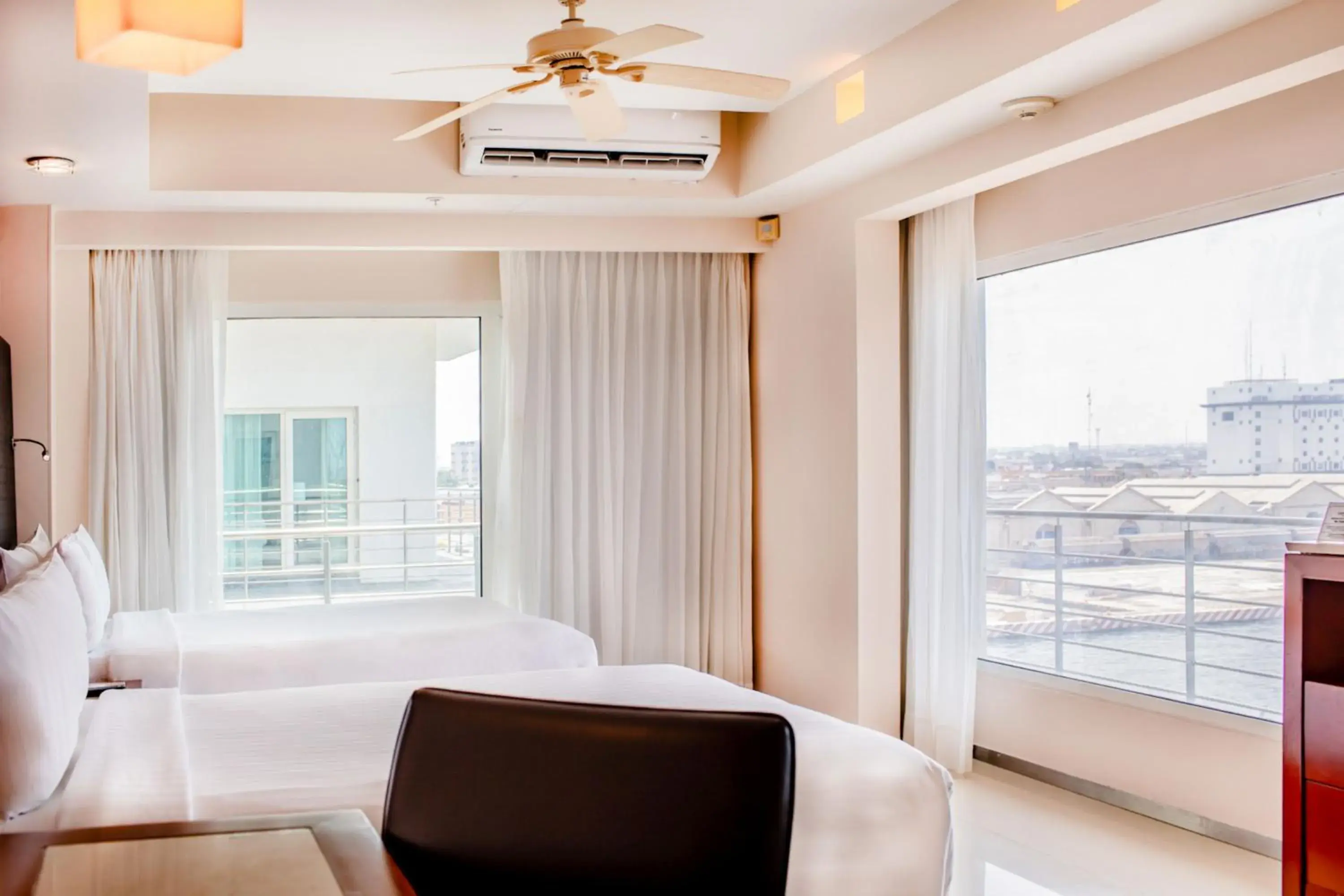 Superior Room with Ocean View in Emporio Veracruz Superior Room with Ocean View in Emporio Veracruz