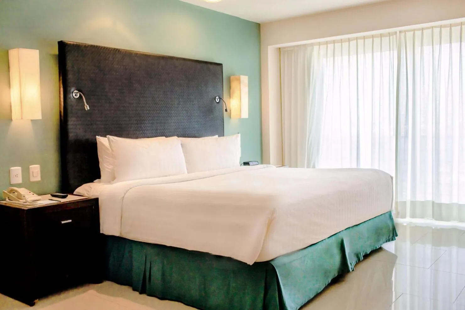 Bed in Emporio Veracruz