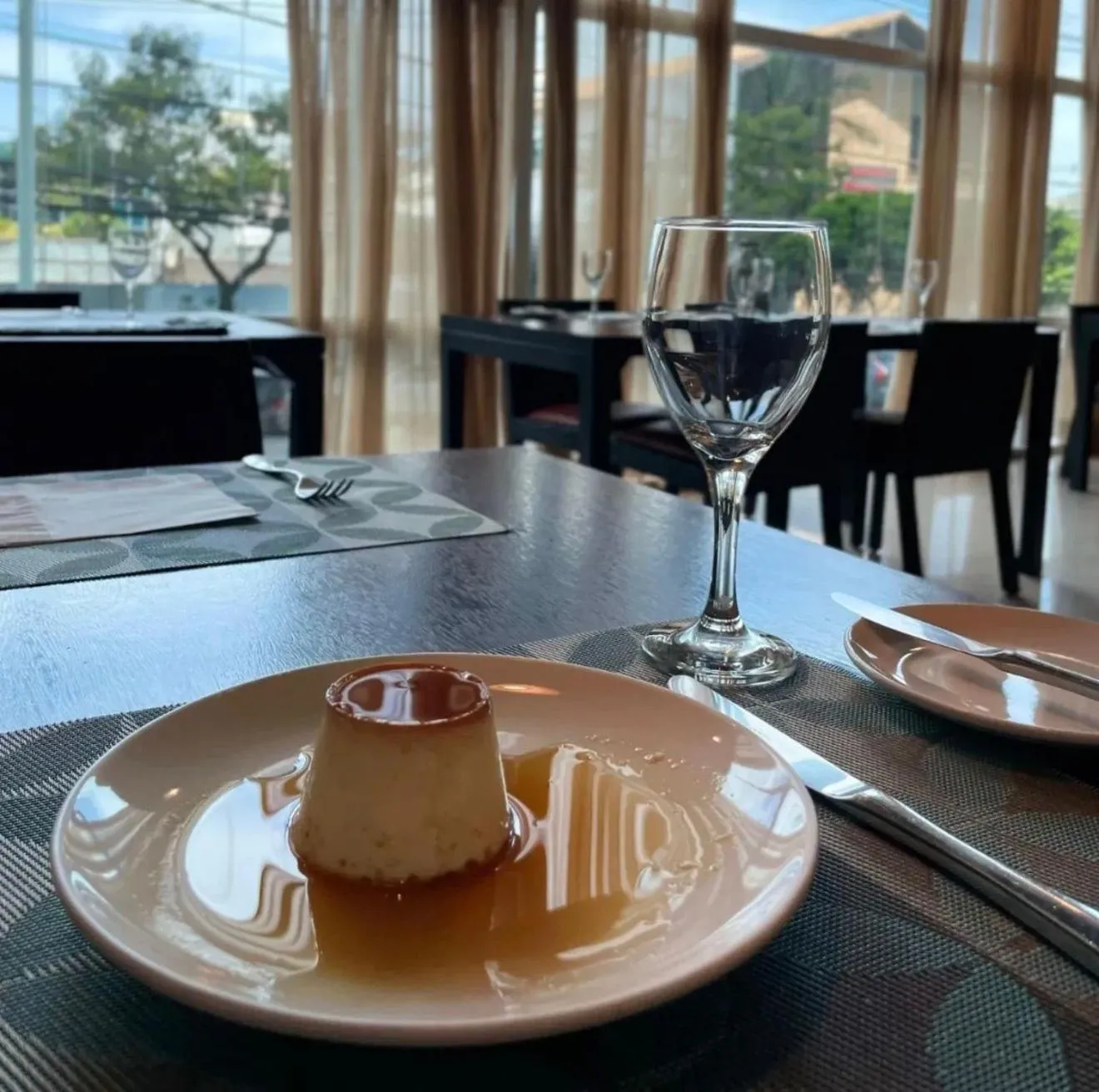 Restaurant/places to eat in Sheraton Vitoria