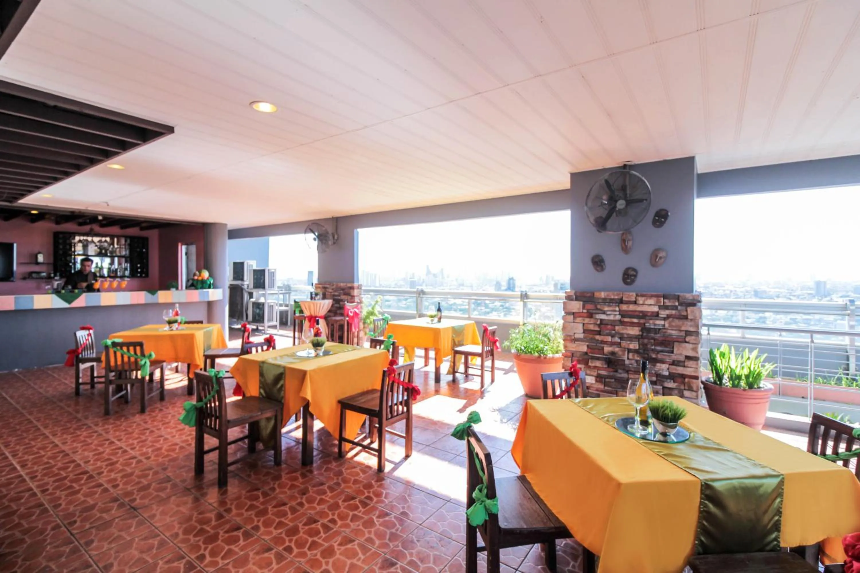 Pool view in Greenhills Elan Hotel Modern - Newly Renovated