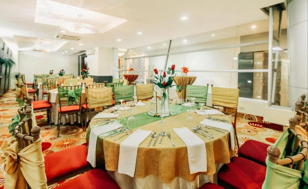 Banquet/Function facilities in Greenhills Elan Hotel Modern - Newly Renovated