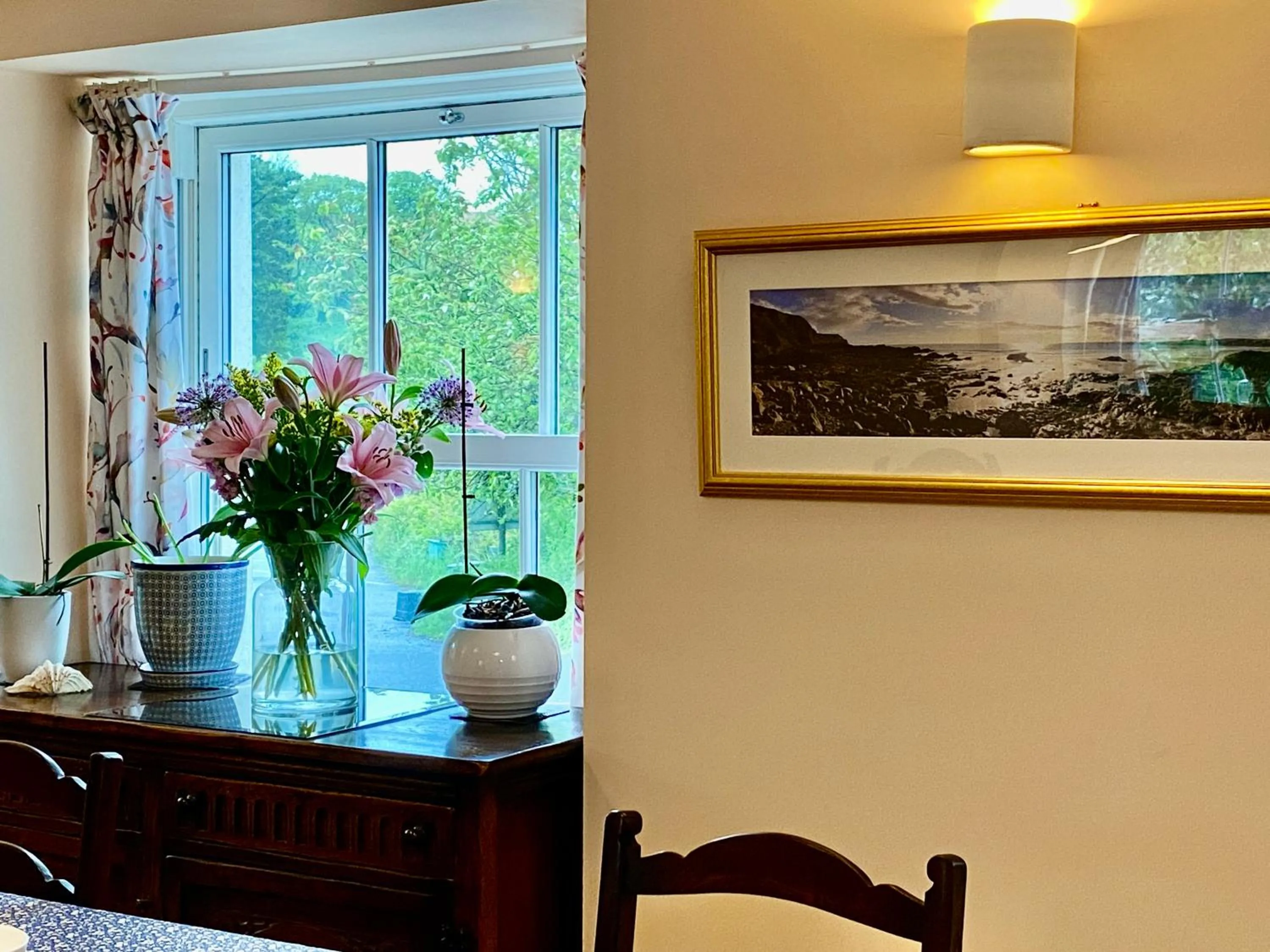 Dining area in Lynwood House Bed and Breakfast