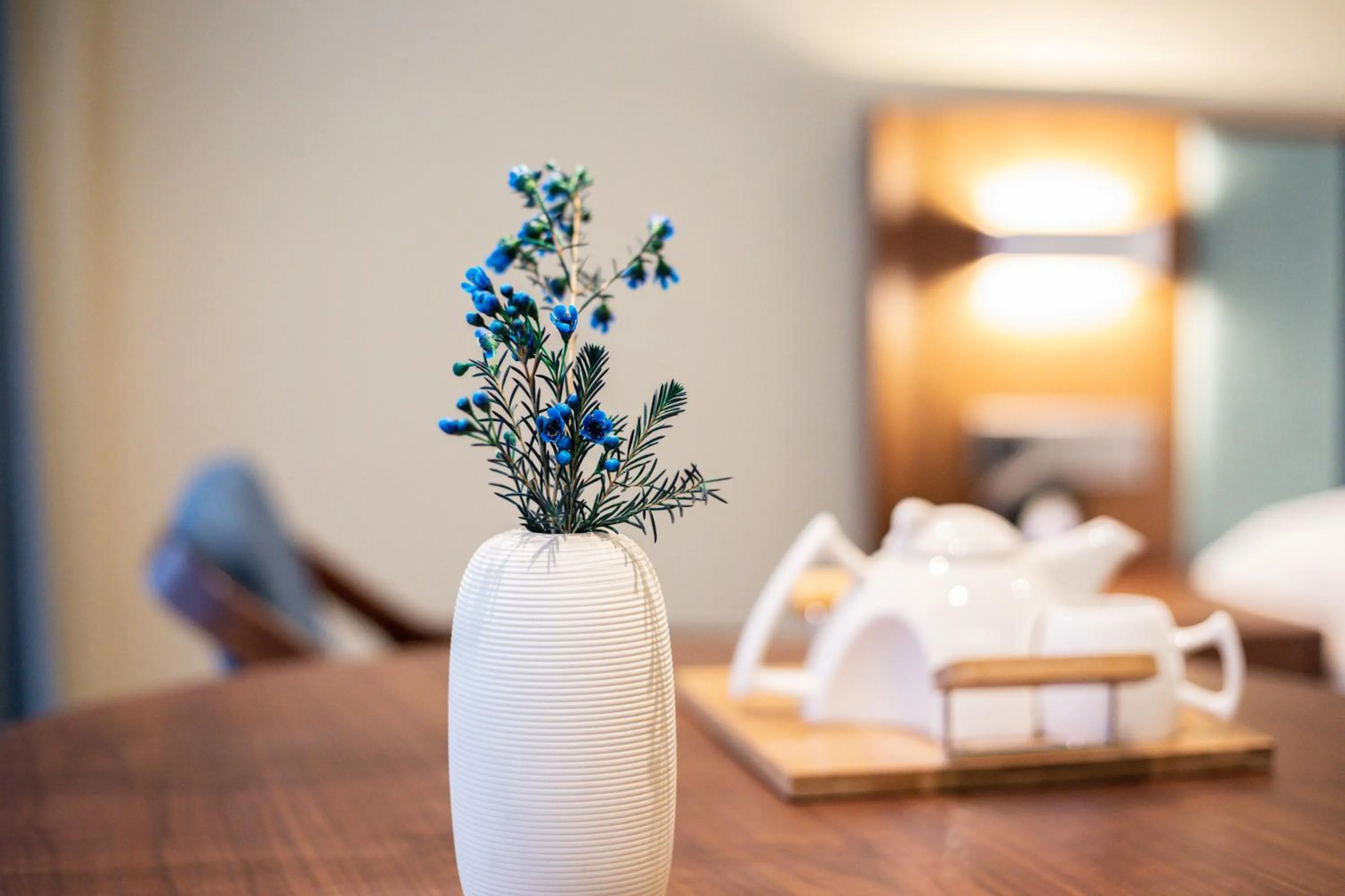 Bedroom, Bed in Pagoda Hotel Hangzhou West Lake Wulin - City Center and Family Friendly